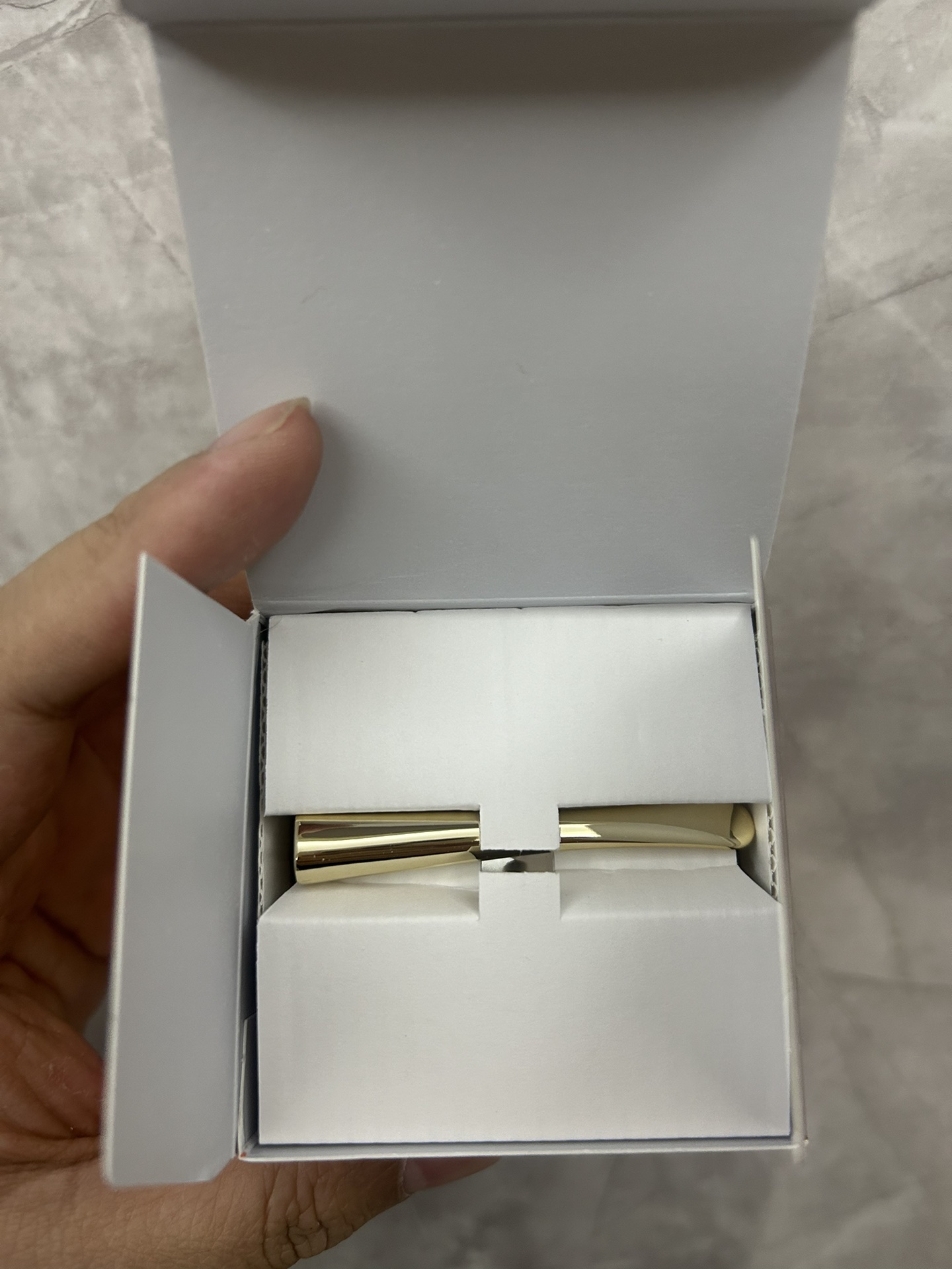 230💰明通版本 新版雅诗兰黛白金面霜50ml，盒子3D效果跟原版一样 ，充正无压力，市场独家质量，非流通货，供平台，可佩中文标，需要下单备注！