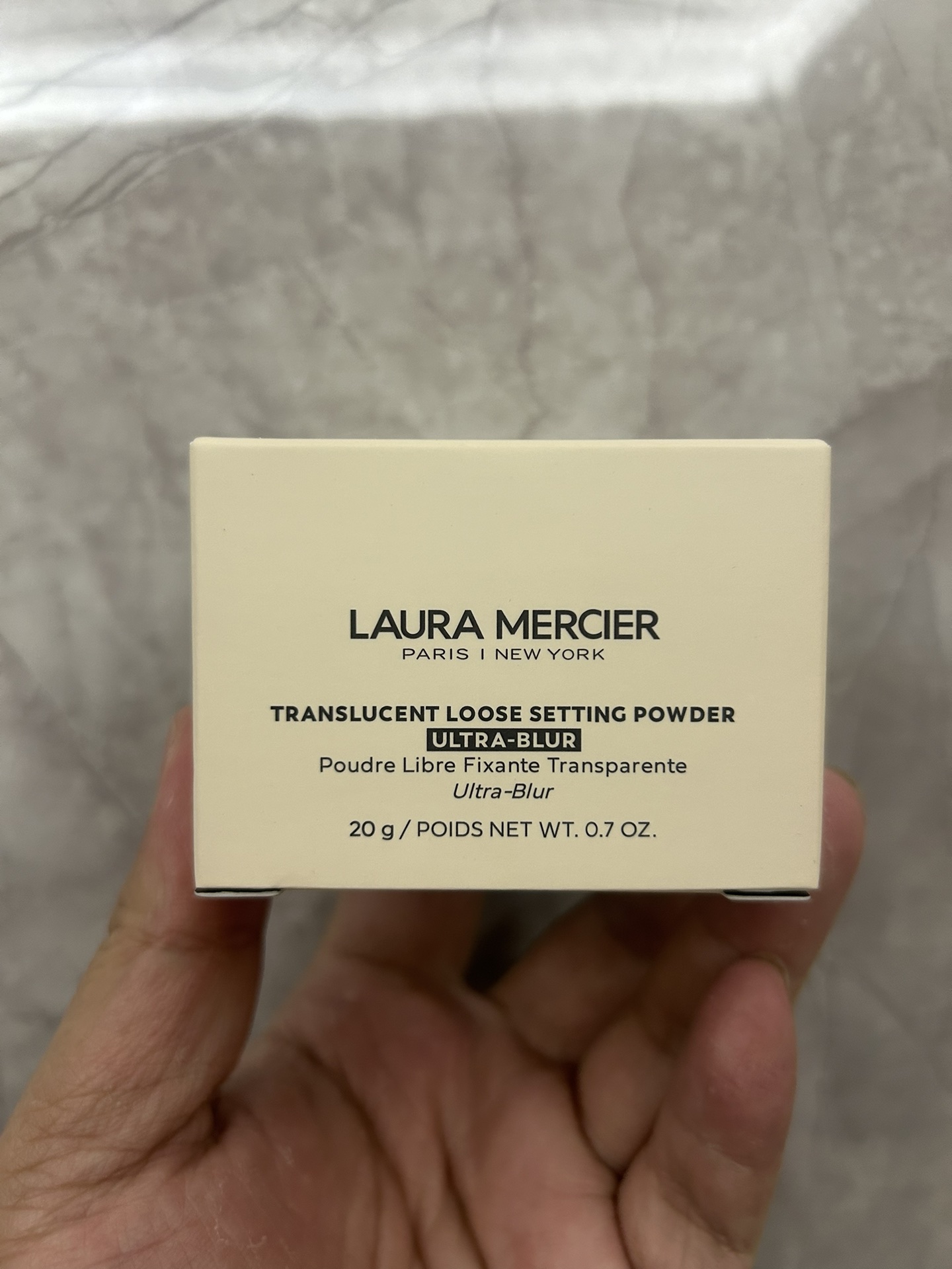 32! (Nota del pedido: Polvo suelto Laura de tono piel) Polvo suelto Laura de tono piel transparente 20g!