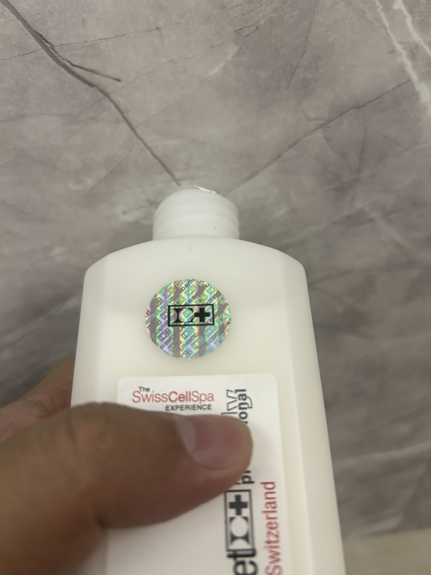 Cellcosmet Body Emulsion 500ml - Cellular Skincare for Body 7 i1718349096 4107 6