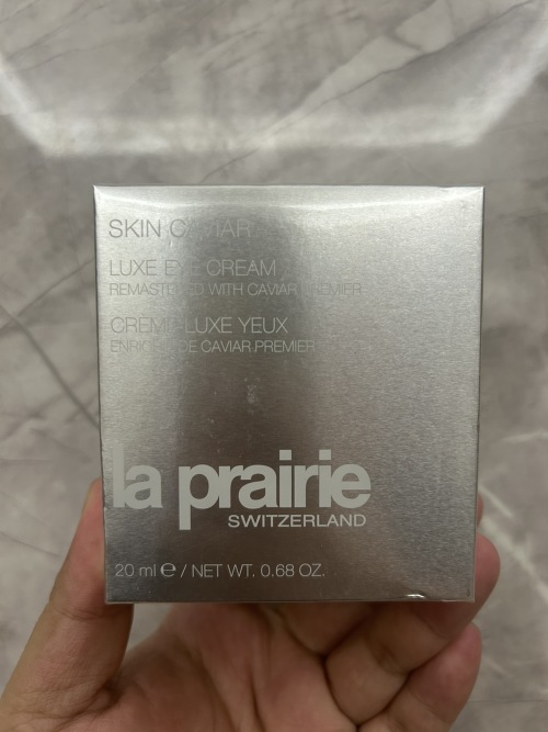 La Prairie Skin Caviar Luxe Eye Cream Remastered with Caviar Premier 1 La Prairie Skin Caviar Luxe Eye Cream Remastered with Caviar Premier
