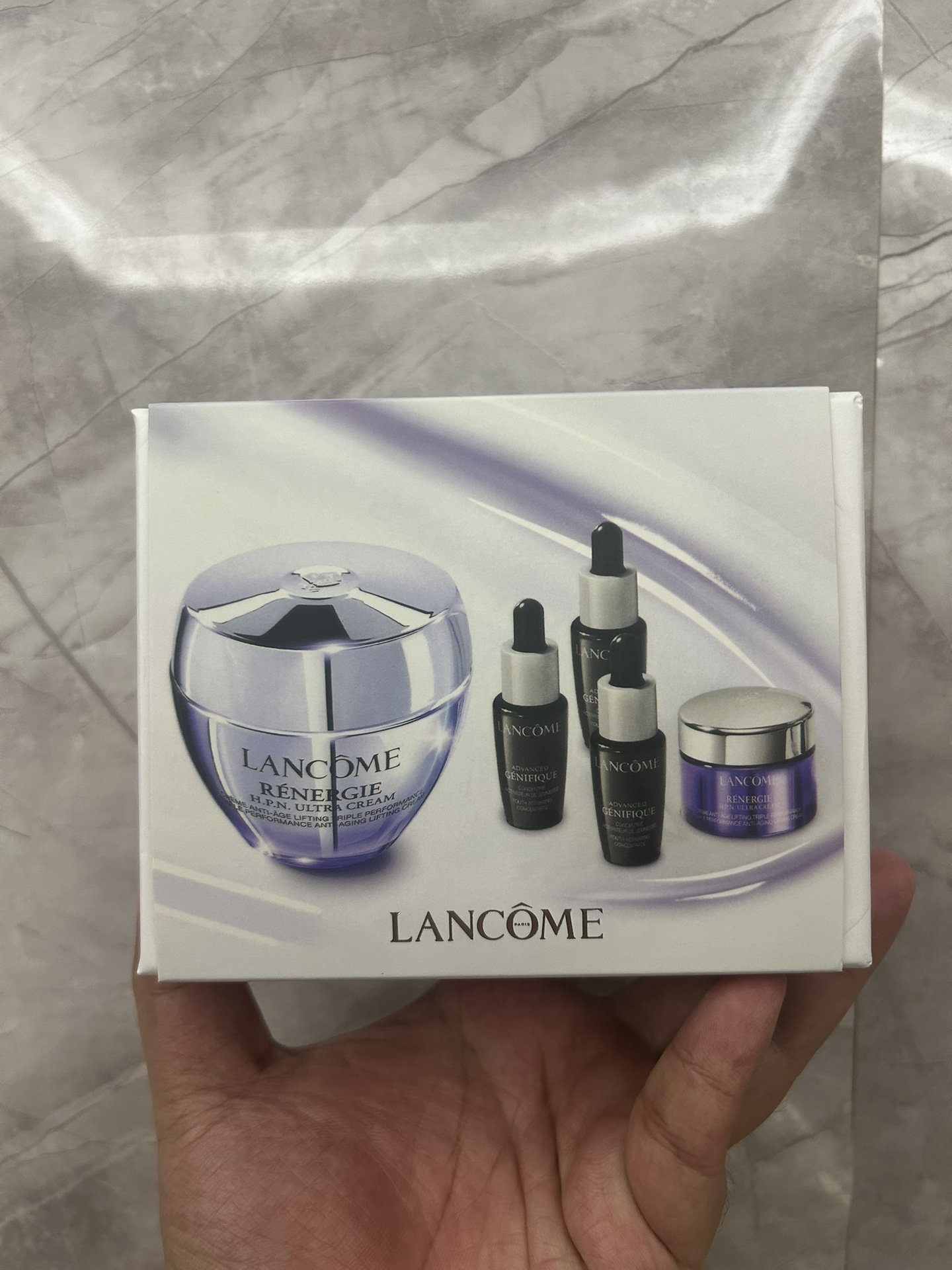 ¡Set Lancôme Rénergie Multi-Lift 3+1! Incluye: Crema Multi-Lift 50ml + Sérum Advanced Génifique 7ml*3, Crema Rénergie M…