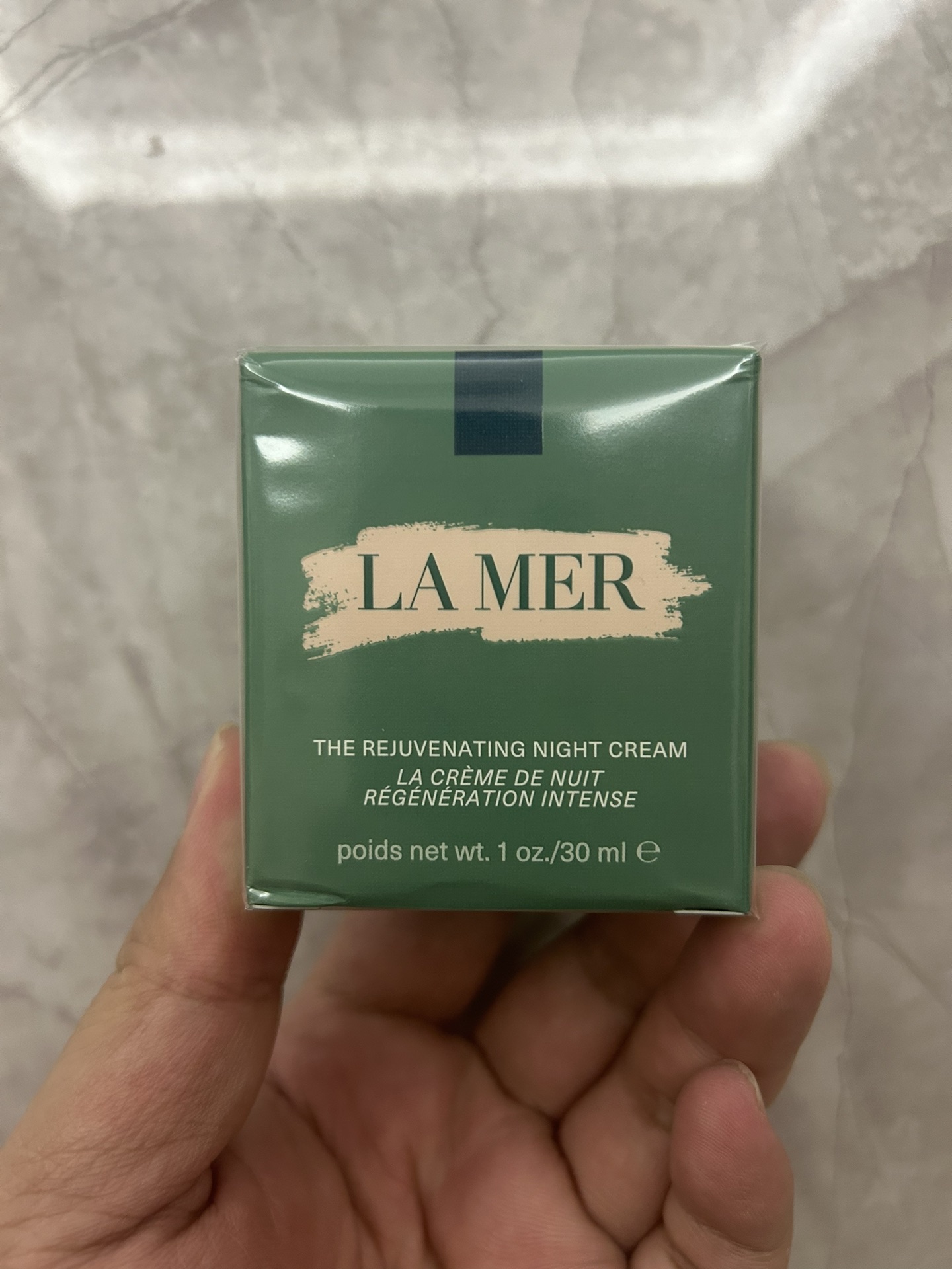 通/ 可配中文标，细节全对版，味道对香，市面最高版本，非流通普货，正品质量直供，支持对比，明通市场认可版本✔️海蓝之谜精华晚霜明通版30ml！