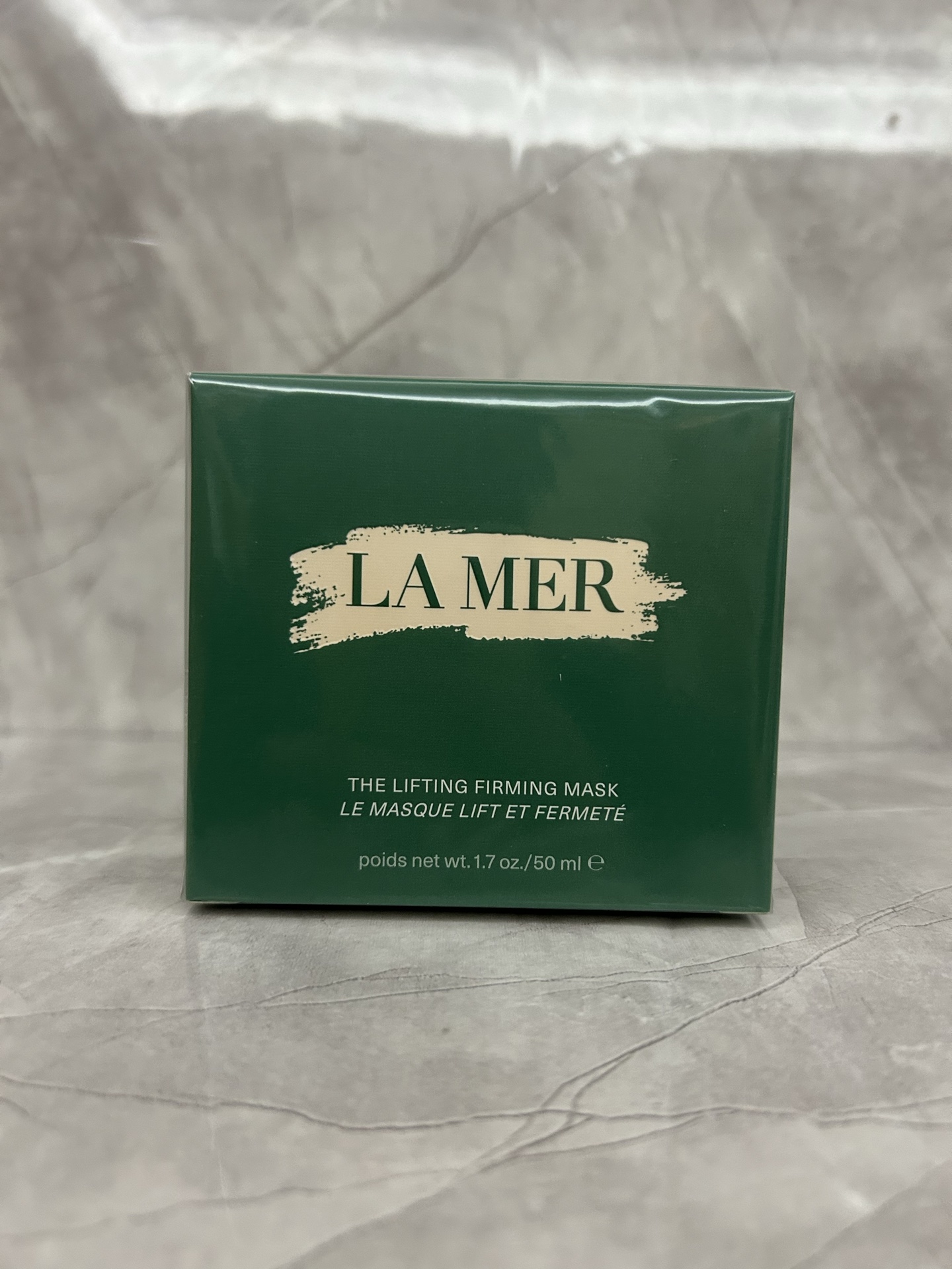 海蓝之谜紧塑刀面颈膜50ml！