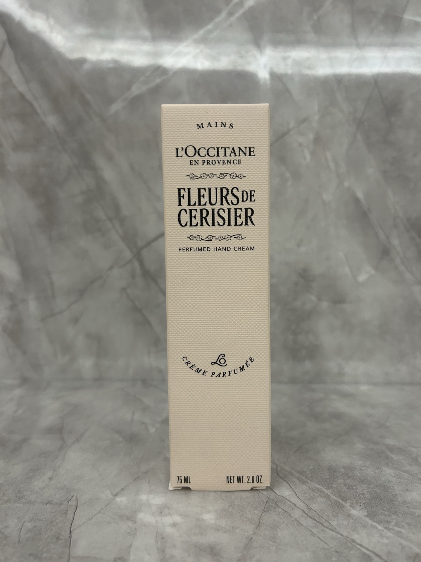 40. Nueva crema de manos de L'Occitane de flor de cerezo 75ml 🔜 calidad 1:1❗️Versión 25 de la crema de manos de flor d…