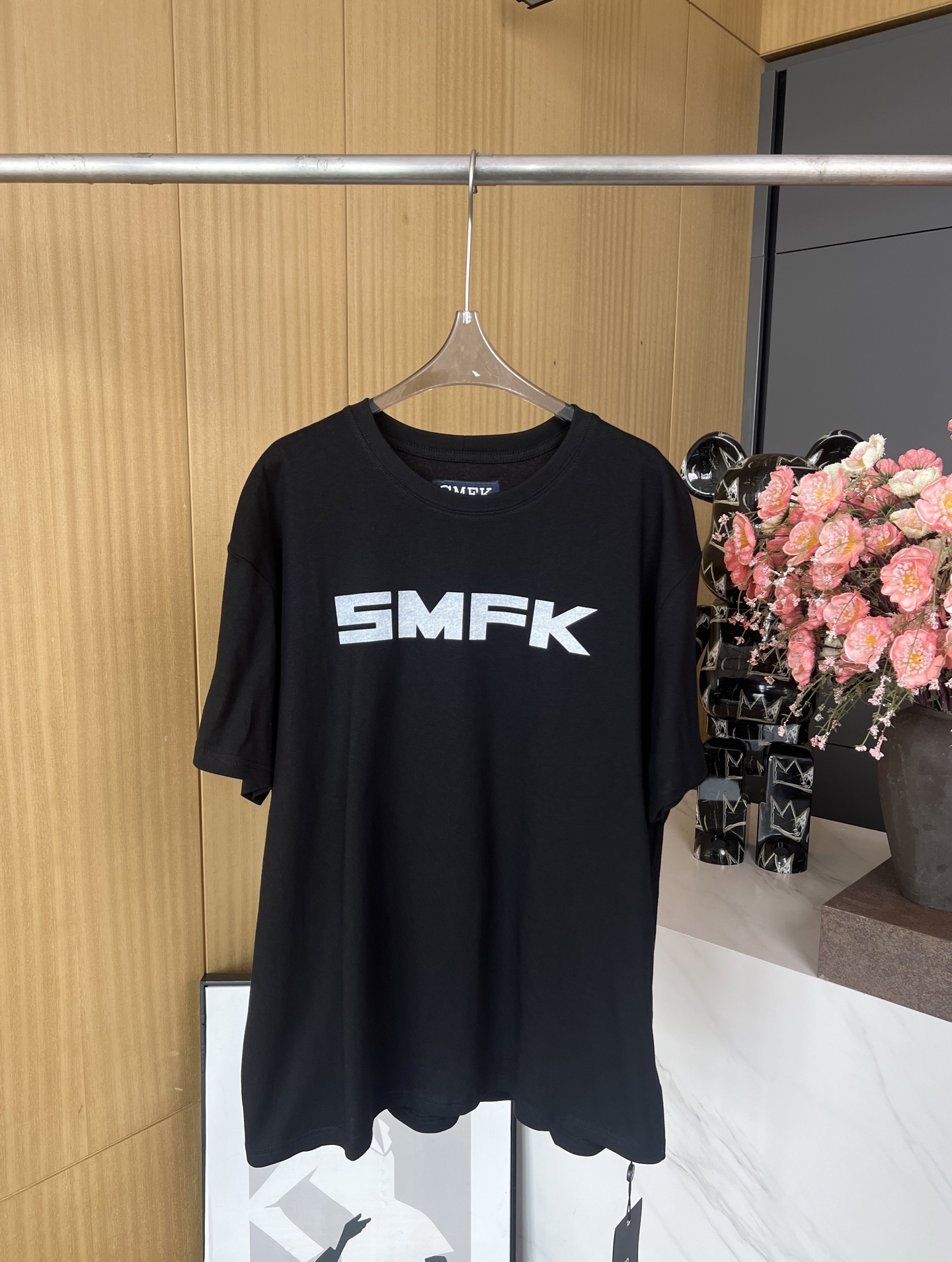 NO:309235,SMFK Spring and Summer New Style Letter Printed Short-Sleeve T-Shirt, Printed SMFK FUTURE Future Font, Form an Overall Mottled Retro Texture, Casual Style, Same Model for Men and Women. Number of Size XSSML, T-shirt,tees, t-shirt,alexander wang19860909SMFK 春夏新款 字母印花短袖T恤、印刷SMFK FUTURE未来字体、形成整体斑驳复古质感、休闲版型、男女同款 码数XSSML,,T-shirt,tees，t-shirt,alexander wang,Women's clothing