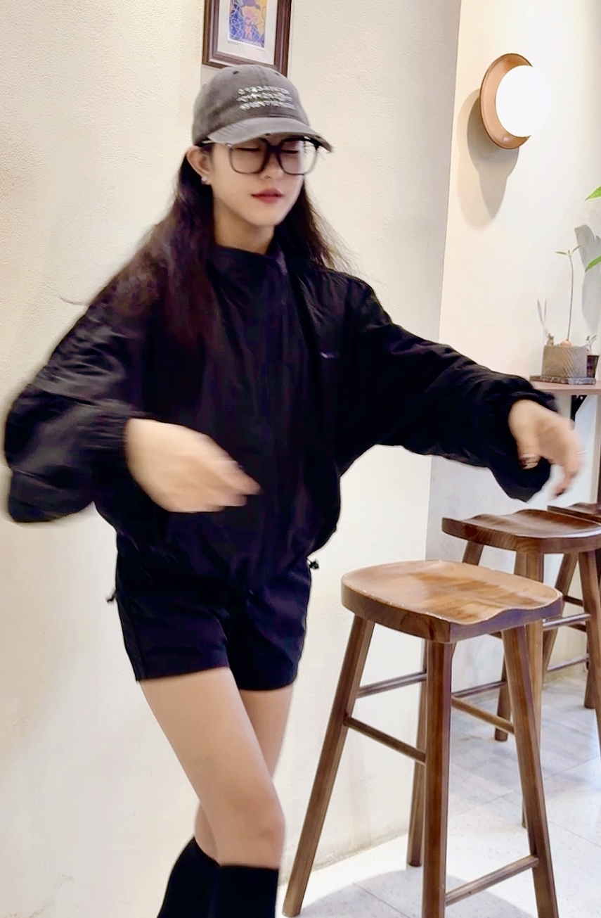 NO:323390,Young lady, alexander wang19860909小姐姐上身,,alexander wang,Women's clothing