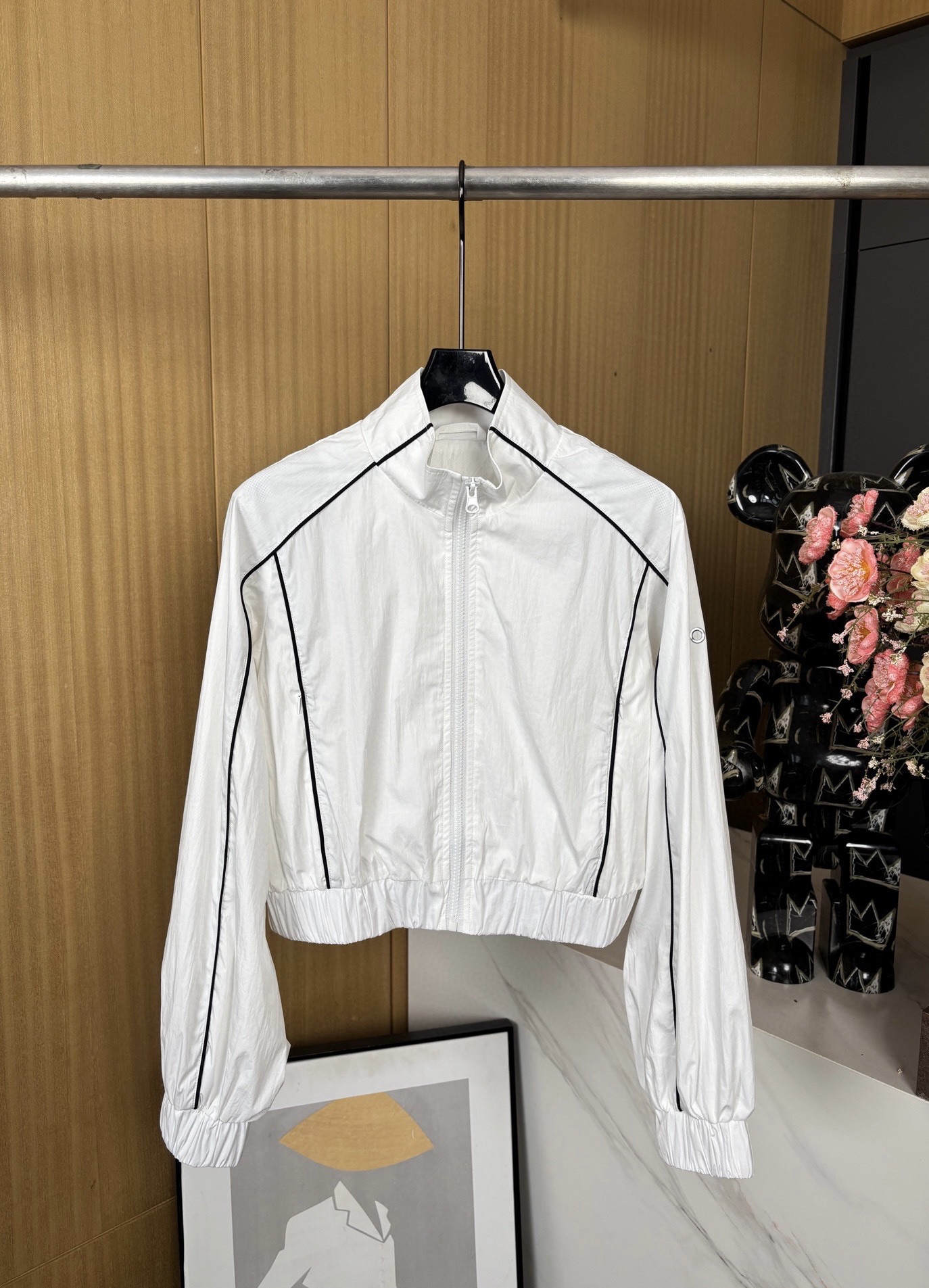 NO:331217,Alo Yoga Spring and Summer New Short Stand Collar Zipper Jacket Shorts Set, Paired with Sporty Mesh Lining, Contrast Color Sports Pipeline, Casual Style SML, Shorts, Jackets & Coats, Jackets & Coats, Alexander Wang19860909Alo Yoga 春夏新款 短款立领拉链外套夹克短裤套装、搭配运动风格网眼衬里,以撞色运动滚边、休闲版型 码数SML,,shorts,jackets & coats,jackets & coats,alexander wang,Women's clothing