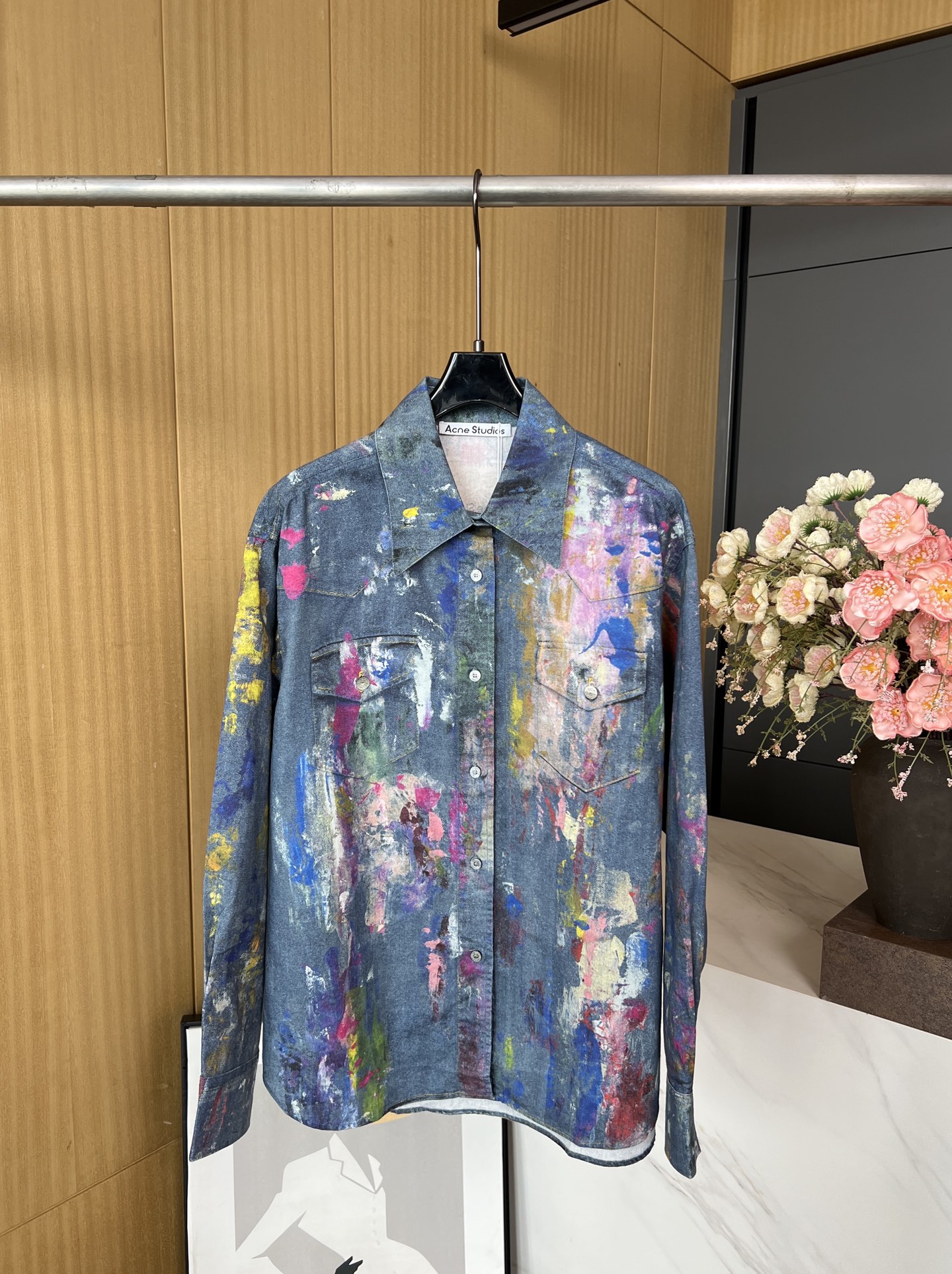 NO:414126,Acne Studios New Spring and Summer Colorful Splash Painted Denim Long Sleeve Shirts, Seasonal Illusion Prints on Details, and Multi-colored Pens with Painted Touch Effects, Print Trompe!'oeil Painting Effects, Casual Styles, Men and Women's Same Models SML, Acne Studios, Dior, Shirts, Alexander Wang19860909Acne Studios 春夏新款 彩色泼漆牛仔长袖衬衫、细节上印有季节性的错觉印花、并带有彩绘的多色笔 触效果、印花trompe !'oeil绘画效果、休闲版型,男女同款 码数SML,,acne studios,dior,shirts,alexander wang,Women's clothing