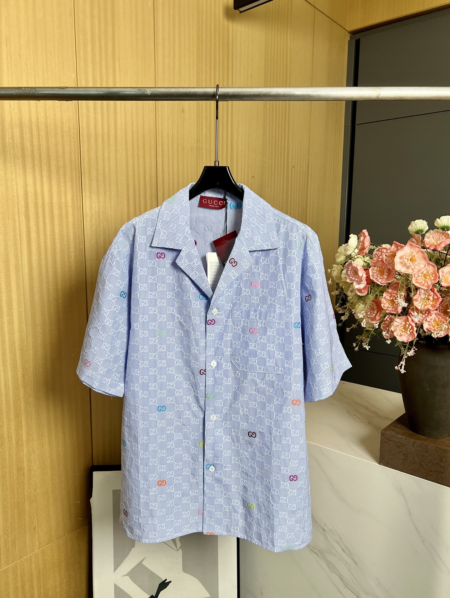 NO:456742,Gucci early autumn new style striped colored double G short-sleeved shirt, embellished multi-color GG shredded, light blue and white striped cotton, casual style S M L XL, gucci, T-shirt, alexander wang19860909Gucci 早秋新款 条纹彩色双G短袖衫、缀饰通体多色GG切丝、浅蓝色和白色条纹棉、休闲版型 码数S M L XL,,gucci,T-shirt,alexander wang,Women's clothing