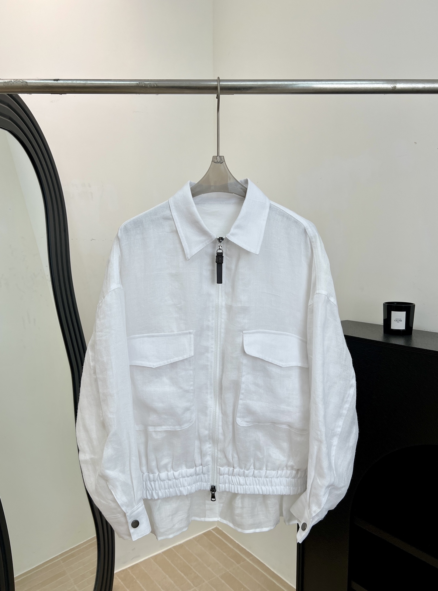 NO:752542,Brunello Cucinelli BC spring and summer new linen lapel zipper jacket, two-way zipper with flap patch pockets, elastic hem, casual fit, size S M L,, brunello cucinelli,jackets & coats,jackets & coats,19860909Brunello Cucinelli BC 春夏新款 亚麻翻领拉链夹克外套、双向拉链带翻盖的贴袋、弹力下摆、休闲版型 码数S M L,,brunello cucinelli,jackets & coats,jackets & coats,,Women's clothing