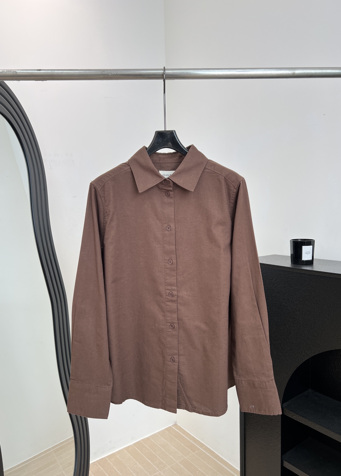 NO:838647,ICICLE spring and summer new linen lapel long-sleeved shirt, made of linen material, breathable and moisture-absorbent, pearl button design, casual fit, size S M L,, shirts,19860909ICICLE 之禾 春夏新款 亚麻翻领长袖衬衫、采用亚麻材质、透气又吸湿、珍珠纽扣设计、休闲版型 码数S M L,,shirts,,Women's clothing