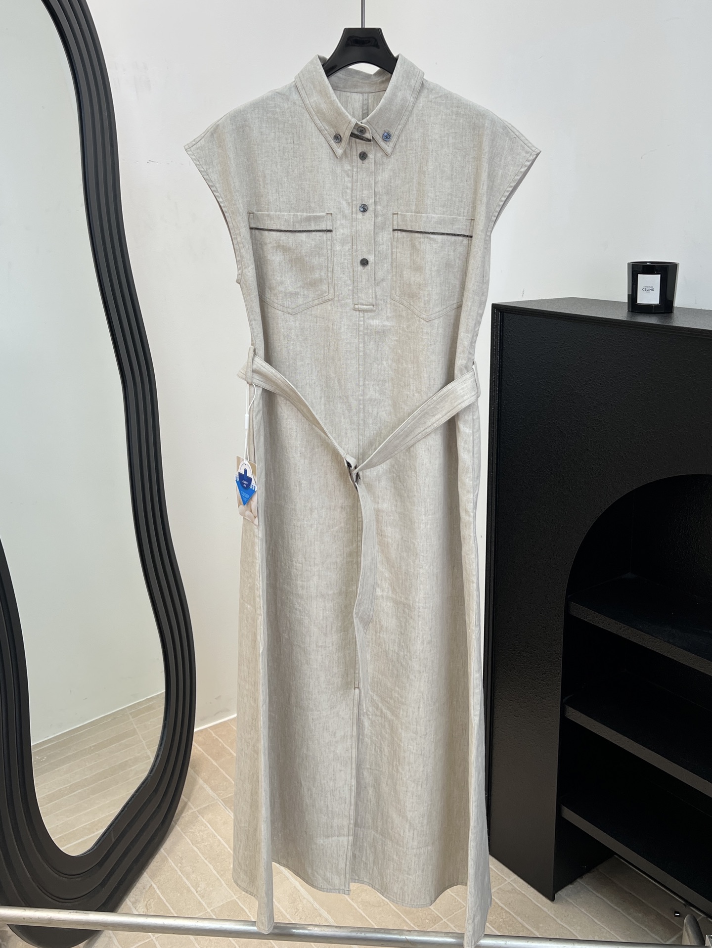 NO:842046,Bc spring and summer new style, sleeveless shirt collar dress, mulberry silk and linen blended fabric, double chest pockets are practical, shirt collar design is simple and elegant, casual fit, size S M L,, skirts, shirts,19860909Bc 春夏新款 无袖衬衫领连衣裙、桑蚕丝亚麻混纺面料、胸前双口袋实用、衬衫领设计简约又有气质、休闲版型 码数S M L,,skirts,shirts,,Women's clothing