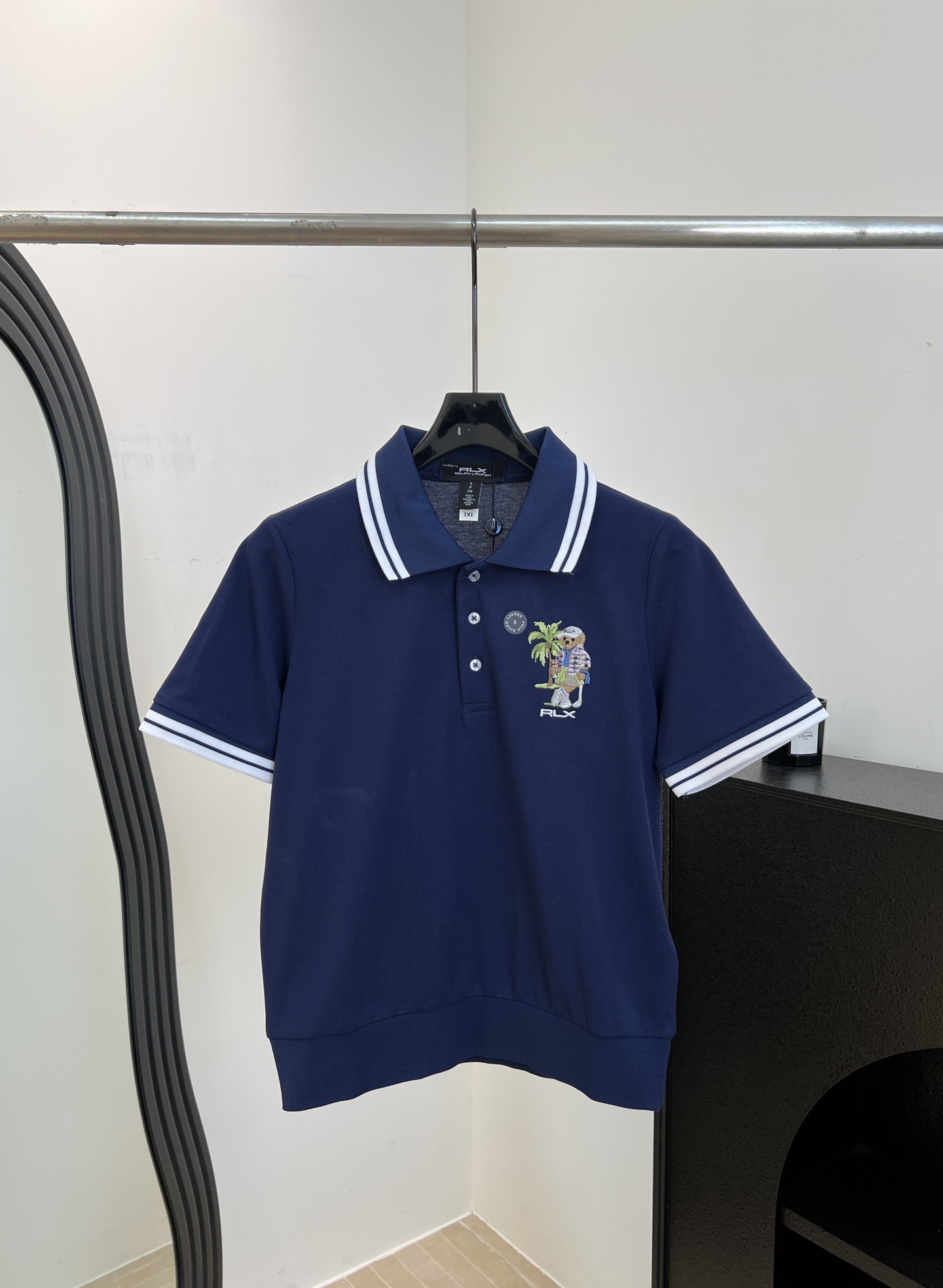 NO:844256,Ralph Laure* Ralph Lauren new spring and summer FLX series polo shirt, white striped collar and cuffs, cartoon embroidery on the chest, three-button design, casual fit, size S M L,, loro piana,19860909Ralph Laure* 拉夫劳伦 春夏新款 FLX系列Polo衫、白色条纹领口和袖口、胸前卡通刺绣、三颗纽扣设计、休闲版型 码数S M L,,loro piana,,Women's clothing