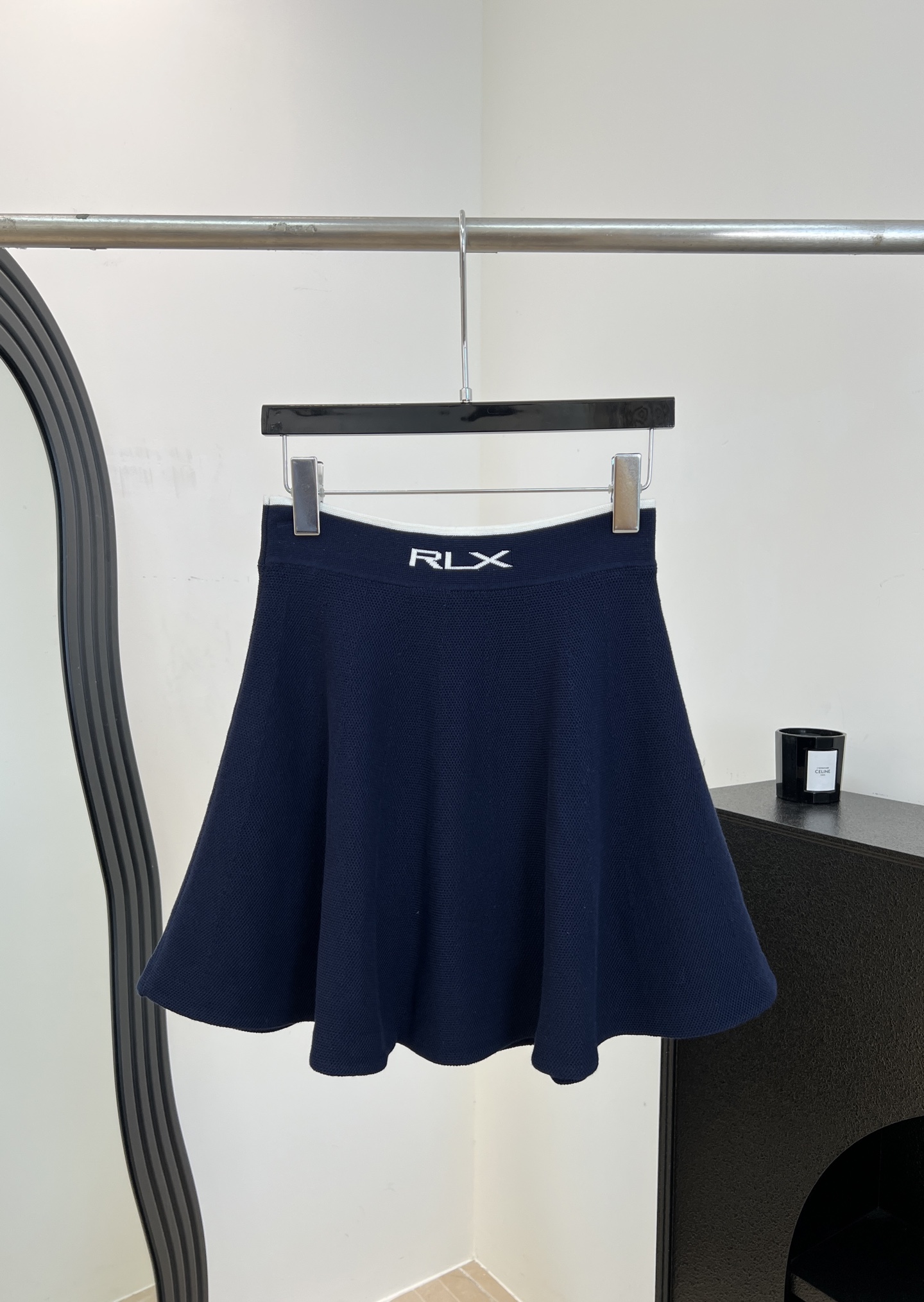 NO:844269,A set of Ralph Laure* Ralph Lauren spring and summer new RLX sports-style pleated skirt, elastic waistband brand logo, high-waisted A-line version, modified waistline, casual version, size S M L,, loro piana, skirts,19860909一套出.Ralph Laure* 拉夫劳伦 春夏新款 RLX运动风百褶短裙、松紧腰带品牌标志、高腰A字版型,修饰腰线、休闲版型 码数S M L,,loro piana,skirts,,Women's clothing