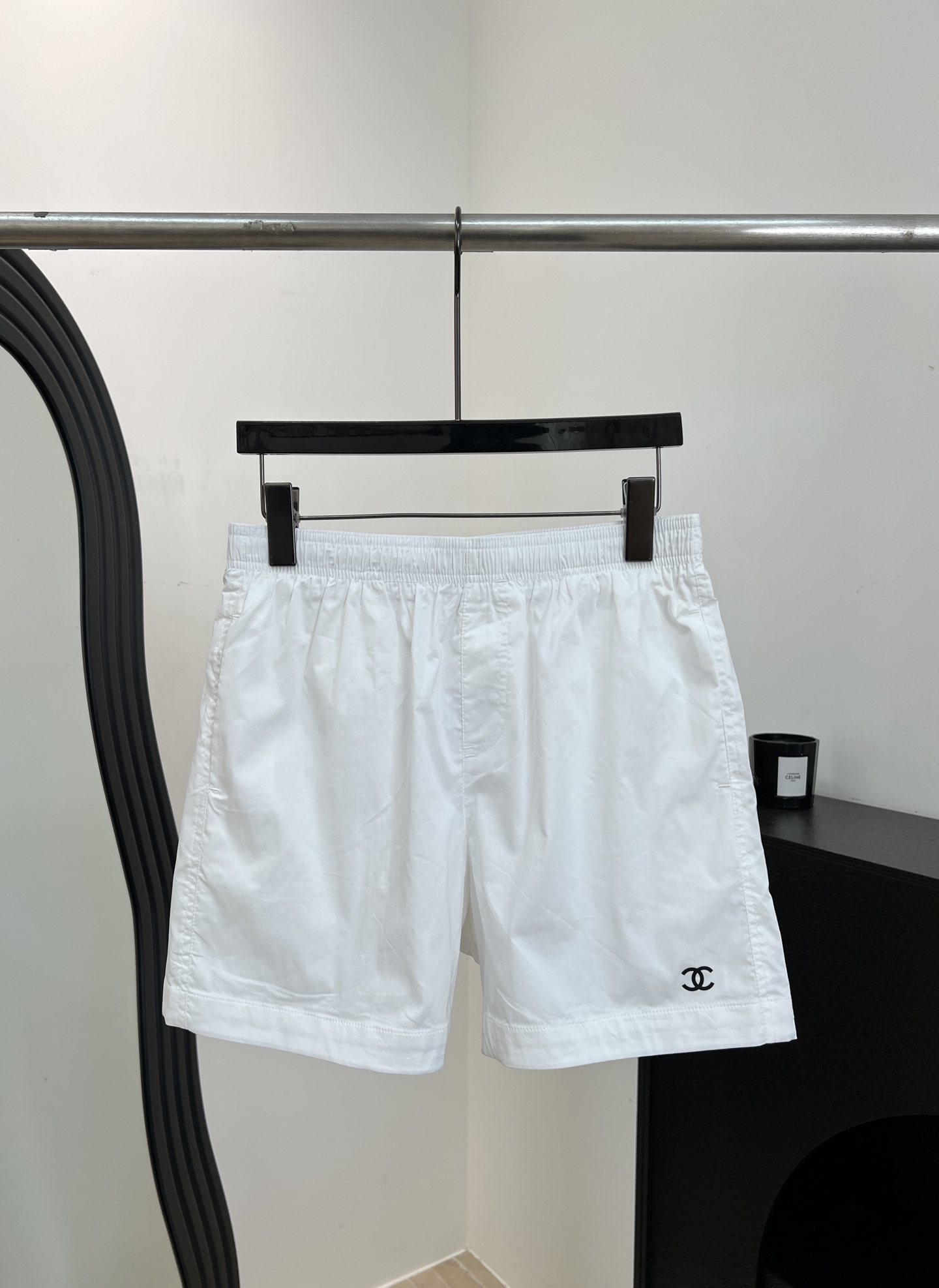 NO:856157,Chane* new spring and summer cotton sports shorts, simple design + iconic double C taping, customized light and breathable fabric, elastic waist design, casual fit, size S M L,,chanel,shorts,19860909Chane* 春夏新款 棉质运动短裤、简约设计+标志性双C压胶、定制轻薄透气面料、松紧腰设计、休闲版型 码数S M L,,chanel,shorts,,Women's clothing
