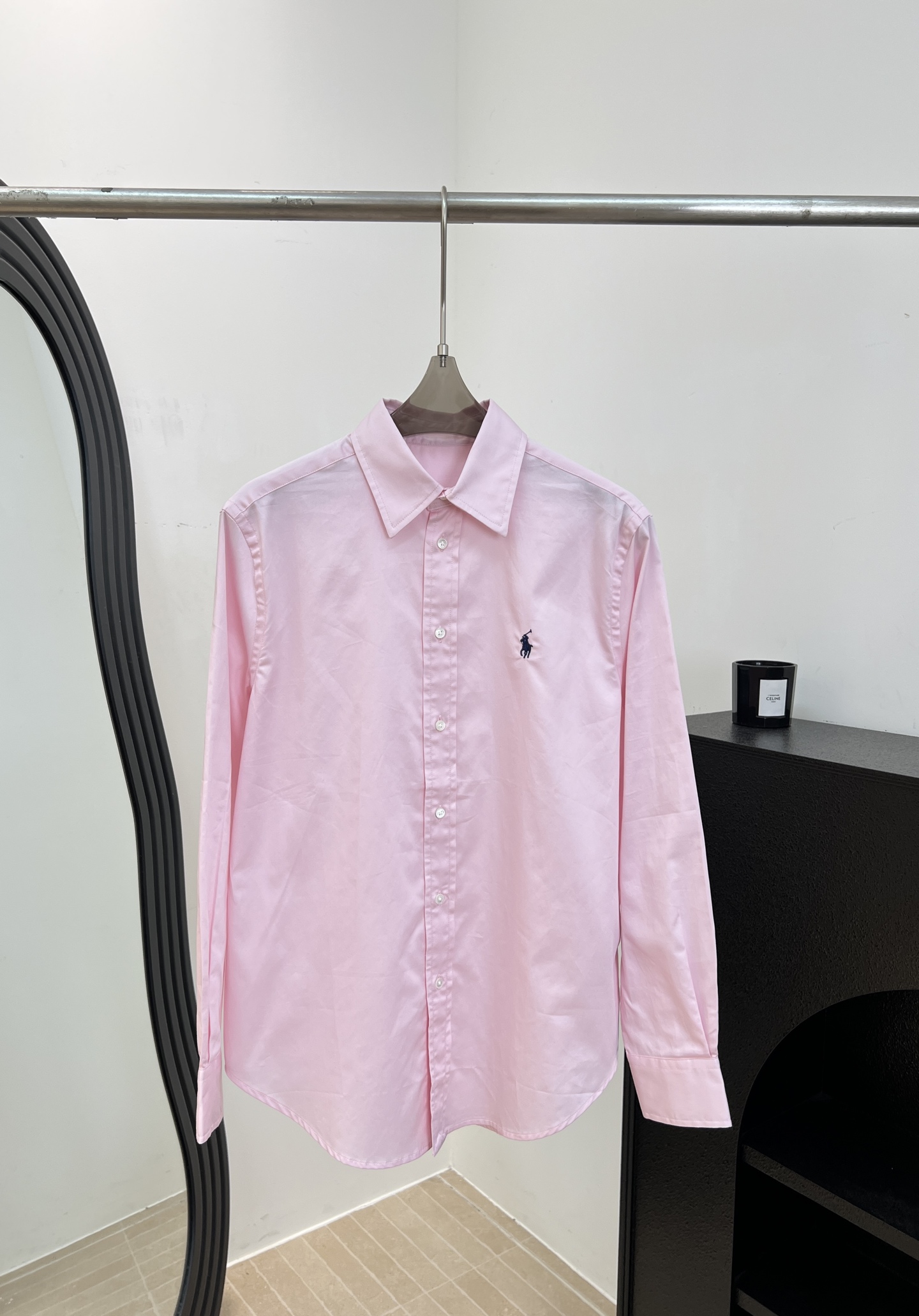 NO:892743,Ralph Laure* Ralph Lauren's new early autumn style cotton classic Polo shirt, pony embroidery on the chest, pearl button design, suitable for commuting, business or leisure, suitable for various occasions, casual version, size S M L XL,, loro piana,19860909Ralph Laure* 拉夫劳伦 早秋新款 棉质经典Polo衫、胸口小马刺绣点缀、珍珠扣设计、可通勤可商务可休闲、适应多种场合穿搭、休闲版型 码数S M L XL,,loro piana,,Women's clothing