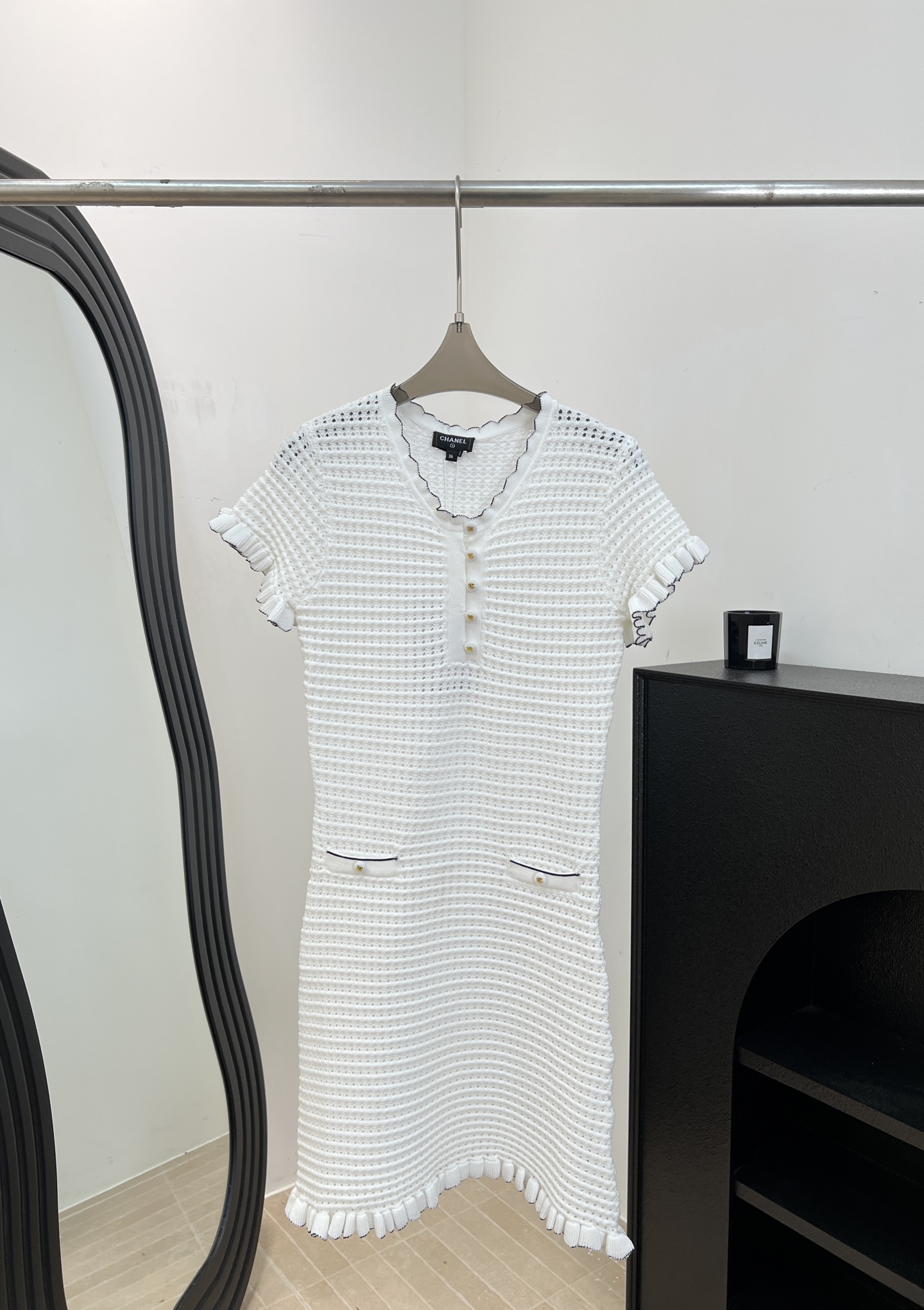 NO:871328,Chane* new spring and summer style hollow knitted dress, contrasting lace at the neckline and hem, metal buckle embellishment, slimming A-line skirt, breathable and comfortable knitted fabric, no lining, casual fit, size S M L,,chanel,skirts,19860909Chane* 春夏新款 镂空针织连衣裙、领口和下摆撞色花边、金属扣点缀、A字裙摆显瘦、针织面料透气舒适、无内衬、休闲版型 码数S M L,,chanel,skirts,,Women's clothing