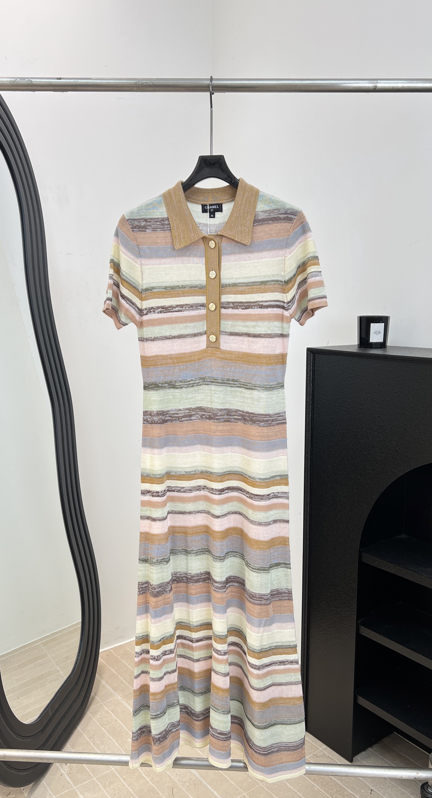 NO:878861,Chane* new spring and summer rainbow striped knitted dress, made of Tencel cotton blend, soft and breathable, gradient stripe design with rich colors, lapel + slim fit, casual fit, size S M L,,chanel,skirts,19860909Chane* 春夏新款 彩虹条纹针织连衣裙,采用天丝棉混纺、柔软透气、渐变条纹设计色彩丰富、翻领+修身剪裁、休闲版型 码数S M L,,chanel,skirts,,Women's clothing