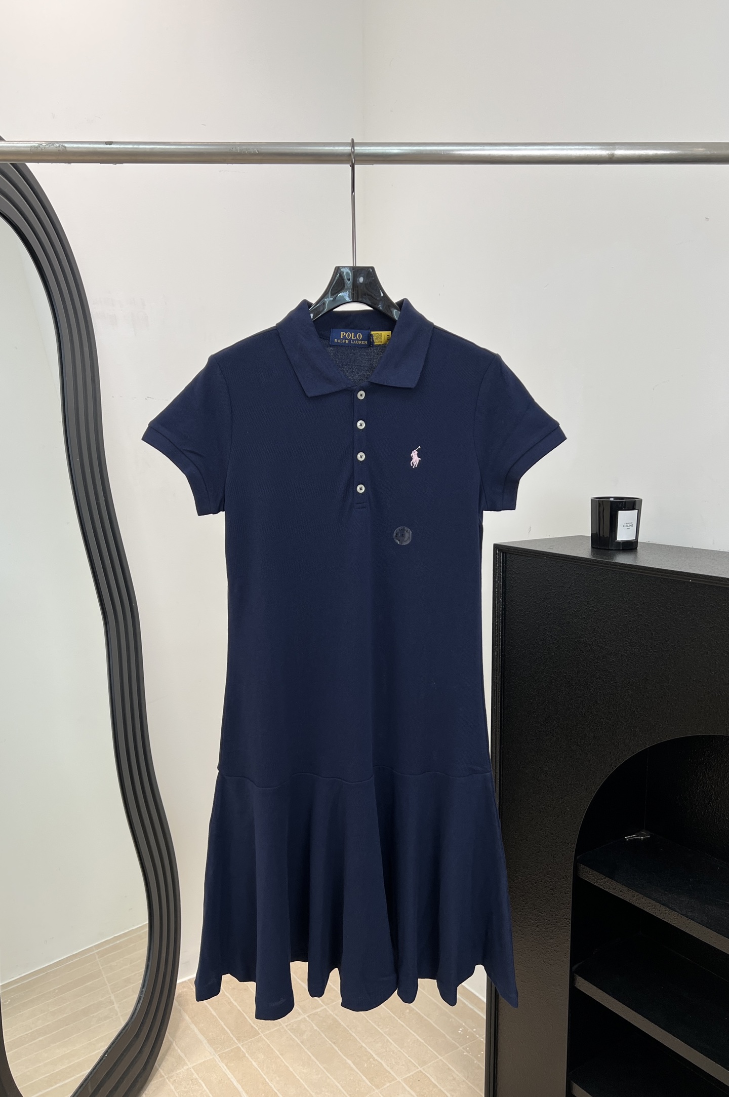 NO:889841,Ralph Laure* Ralph Lauren spring and summer new style classic Polo dress, made of cotton fabric, five-button design + pony embroidery on the chest, layered skirt design, casual fit, size S M L XL,, loro piana, skirts,19860909Ralph Laure* 拉夫劳伦 春夏新款 经典Polo连衣裙、采用棉质面料、五粒扣设计+胸前小马刺绣、裙摆分层设计、休闲版型 码数S M L XL,,loro piana,skirts,,Women's clothing