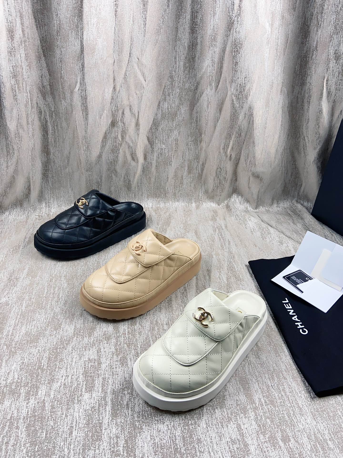 Chanel Shoes Loafers Sandals Slippers Replica For Cheap
 Gold Hardware Cowhide Sheepskin Silk Spring Collection Vintage