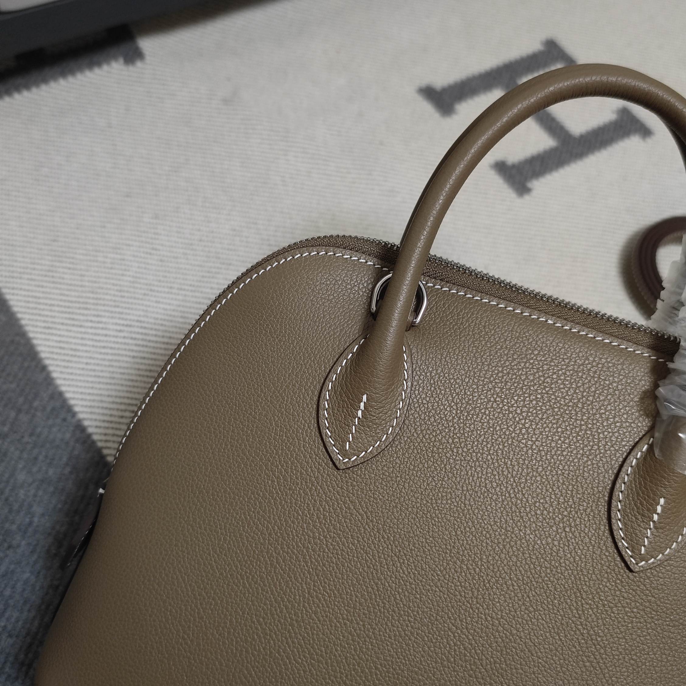 Bolide 25cm Evercolor Leather Bowling Bag - Elegant Elephant Gray with Silver Hardware 5 a1728401834836 2558