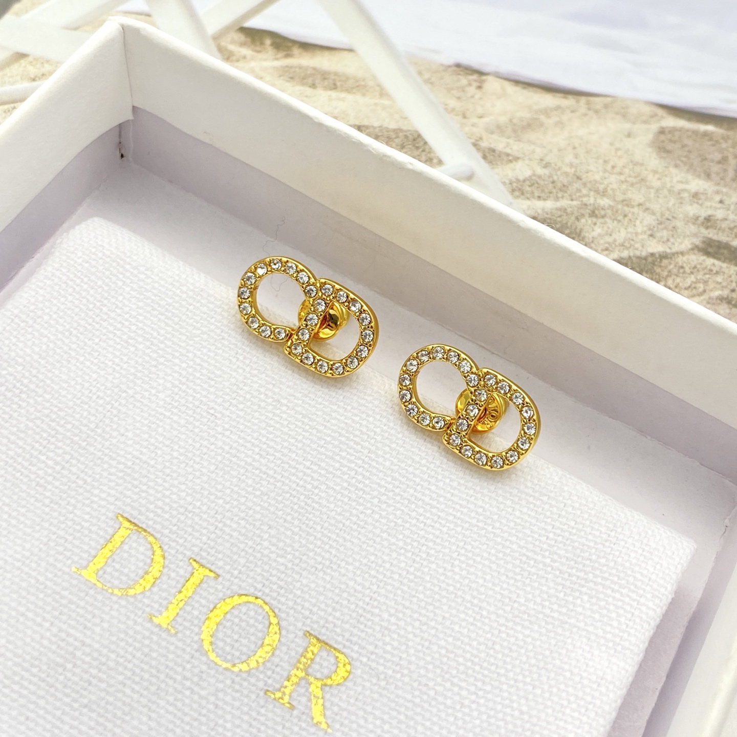Dior DIOR耳钉 款火爆上新