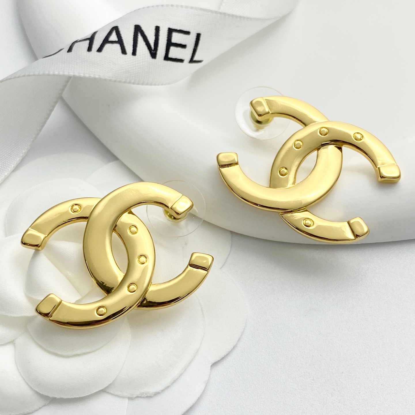 Chanel 香奈儿耳钉 爆上新