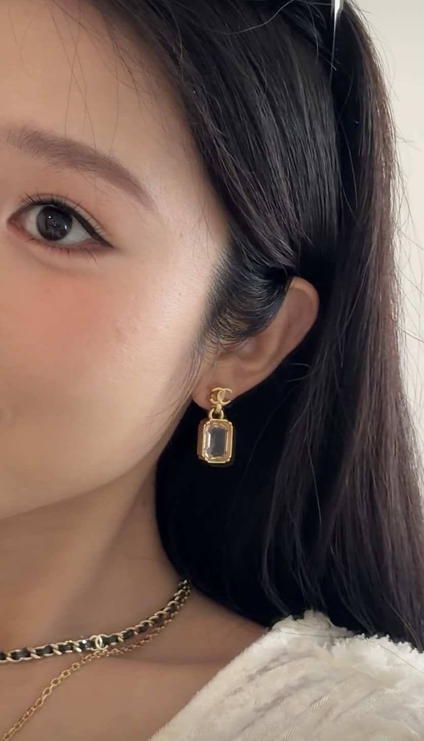 Chanel 香奈儿耳钉 爆上新