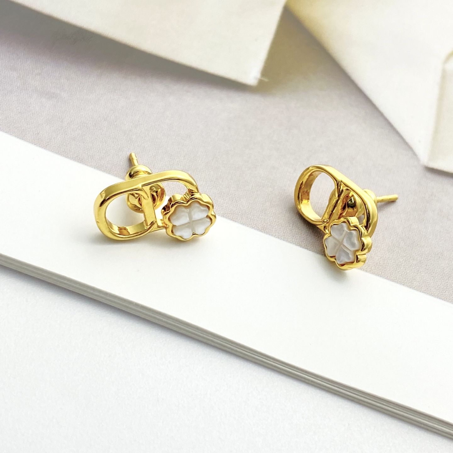 China Replica Dior Jewelry DRJ0409-722