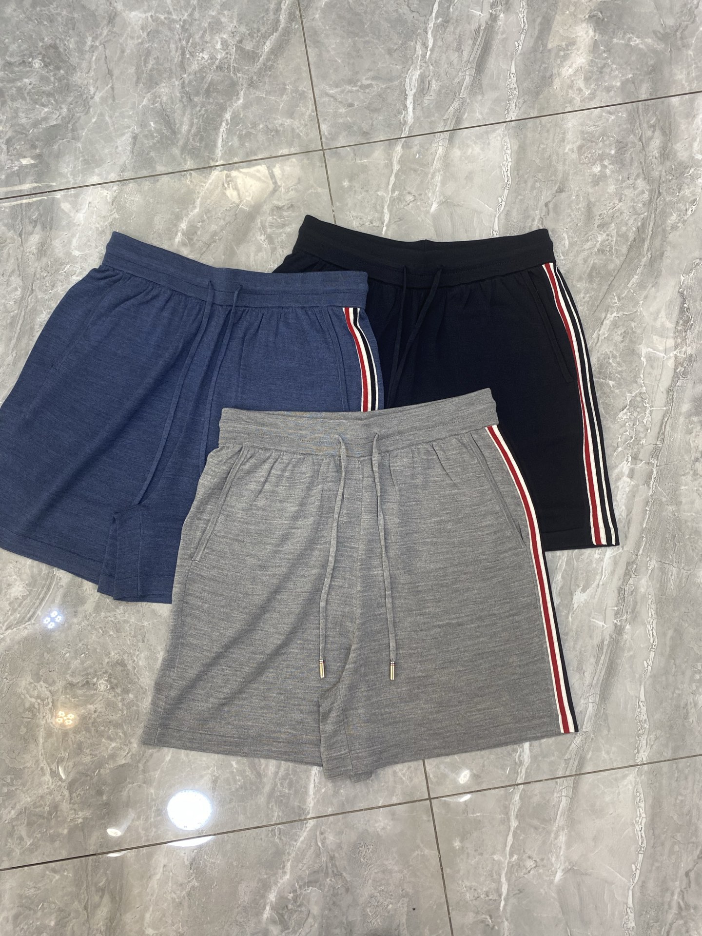 P759 was a hard-ass girl with a pack of tbs. 67% wool, 33% silk. Grey Cowboy Bluesml - 图片 1