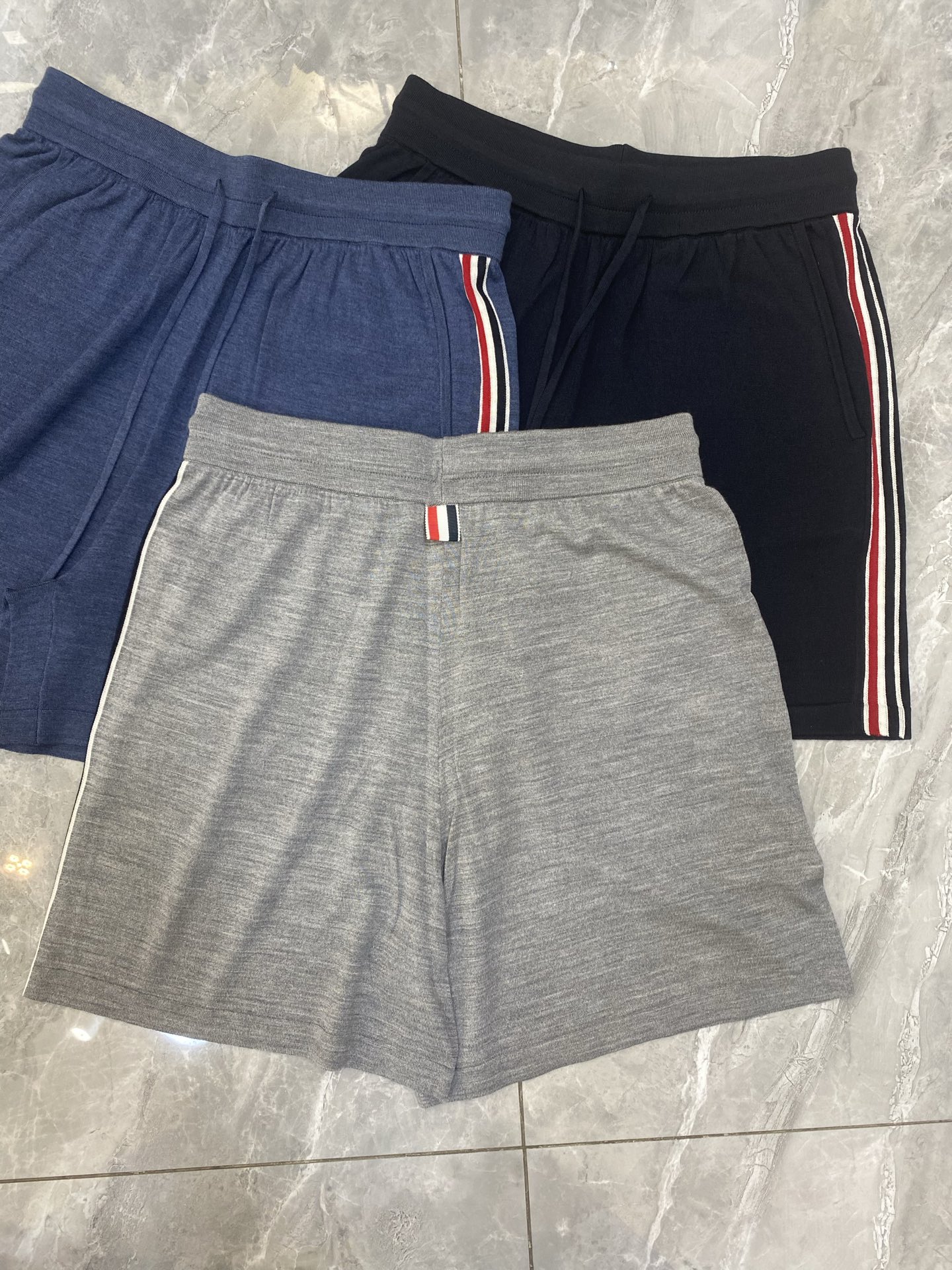 P759 was a hard-ass girl with a pack of tbs. 67% wool, 33% silk. Grey Cowboy Bluesml - 图片 2