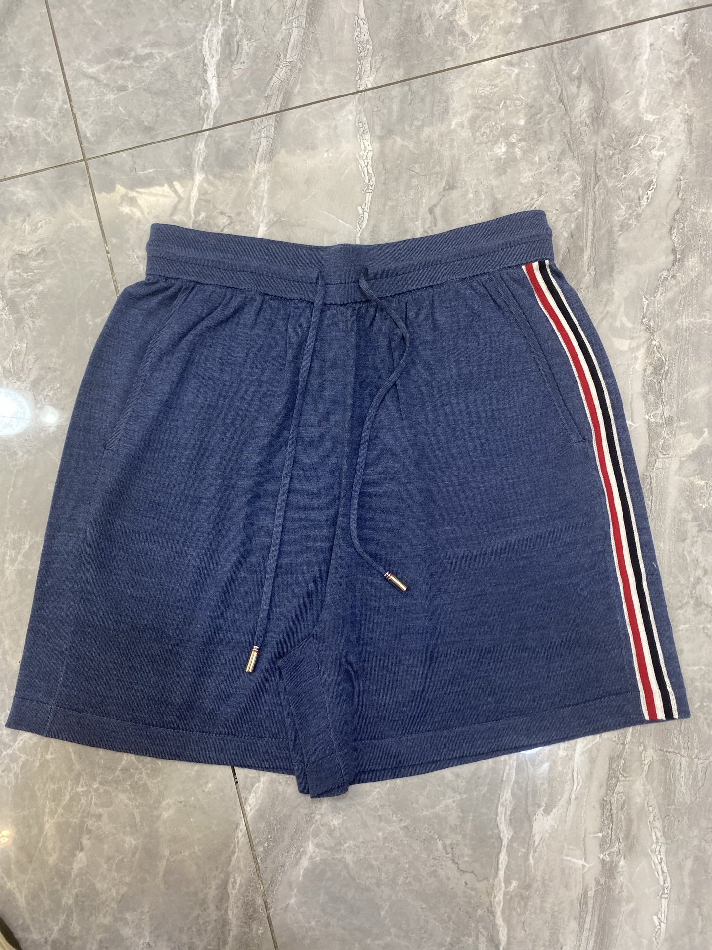 P759 was a hard-ass girl with a pack of tbs. 67% wool, 33% silk. Grey Cowboy Bluesml - 图片 6