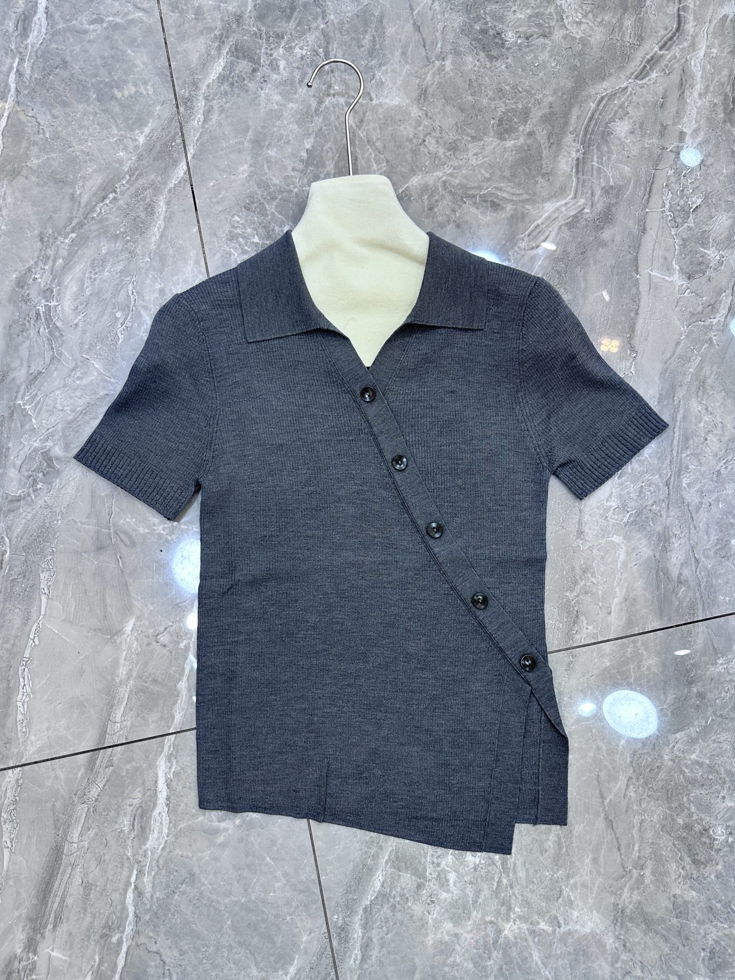 Fashion Review: P805 Hard-Ass Dress in Wool and Silk Blend, White Dark Grey. - 图片 4
