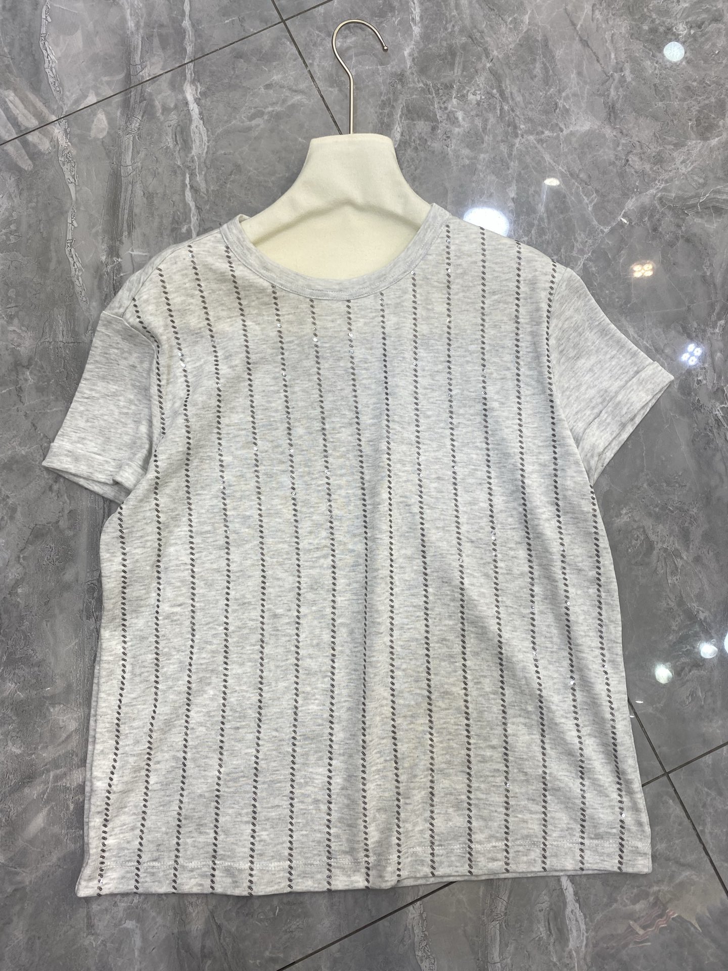 P713 Original Female Suit with B-C-Linked Shirt: Scrubber, Cotton, Silk, Salsa Blend - 图片 4