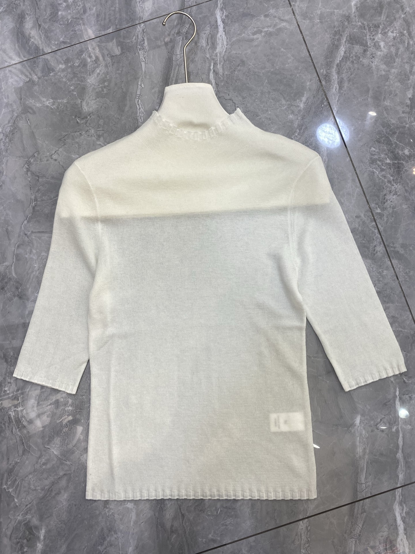 Original Hardcore Female Suit in Wool Blend with Bouquet Screech Design - 图片 4