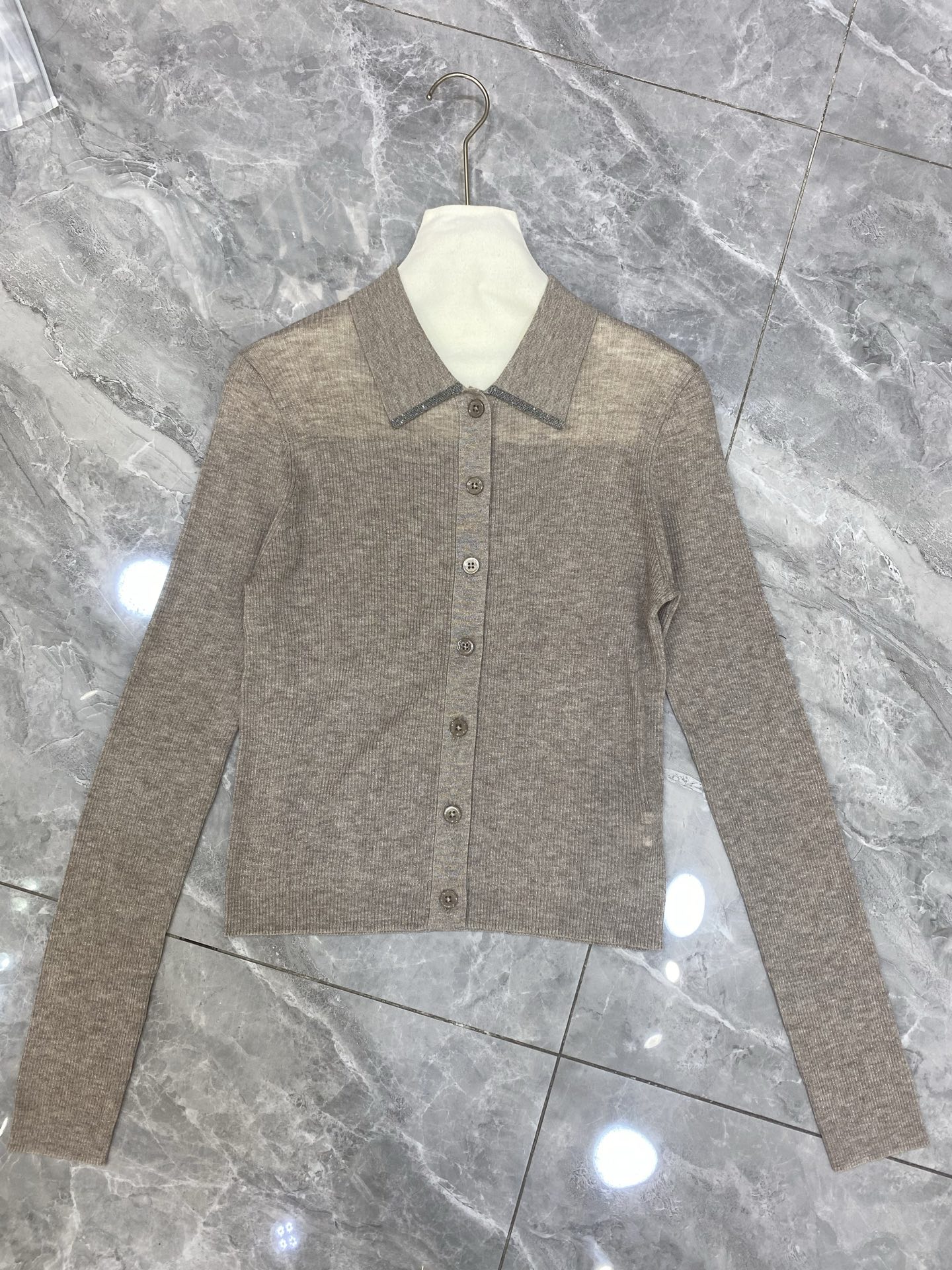 P828 Hard-Ass Dress: Wool, Gills, Thin Film Fibres in White, Purple, Black - 图片 7