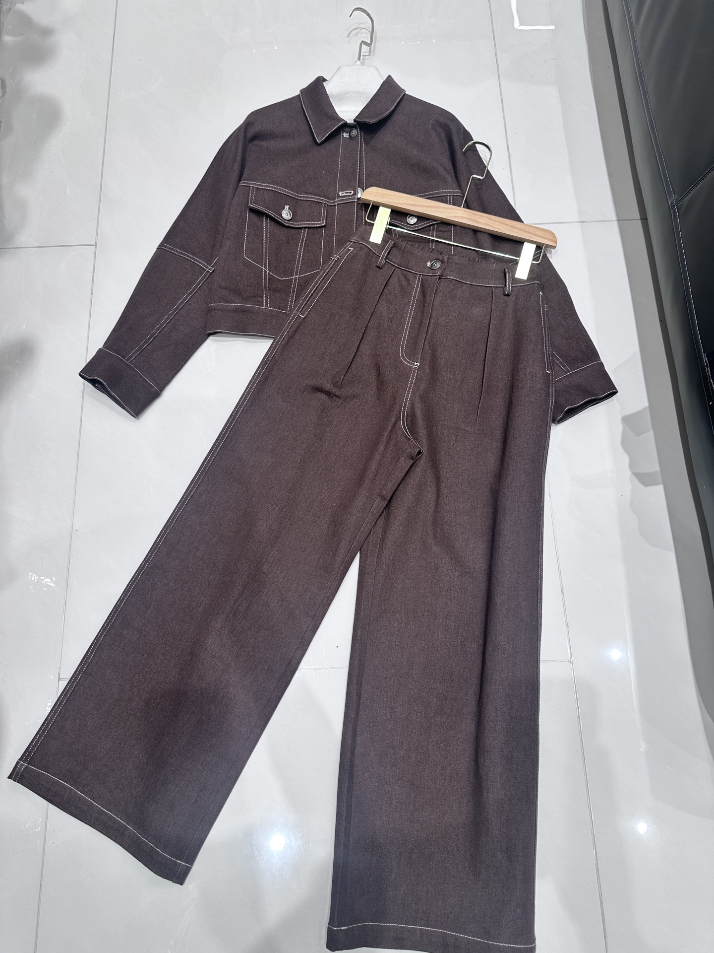 “Bad-Ass Girl Style: P-912 Pants in Cowboy Blue, 97% Cotton, 3% Polyester” - 图片 3