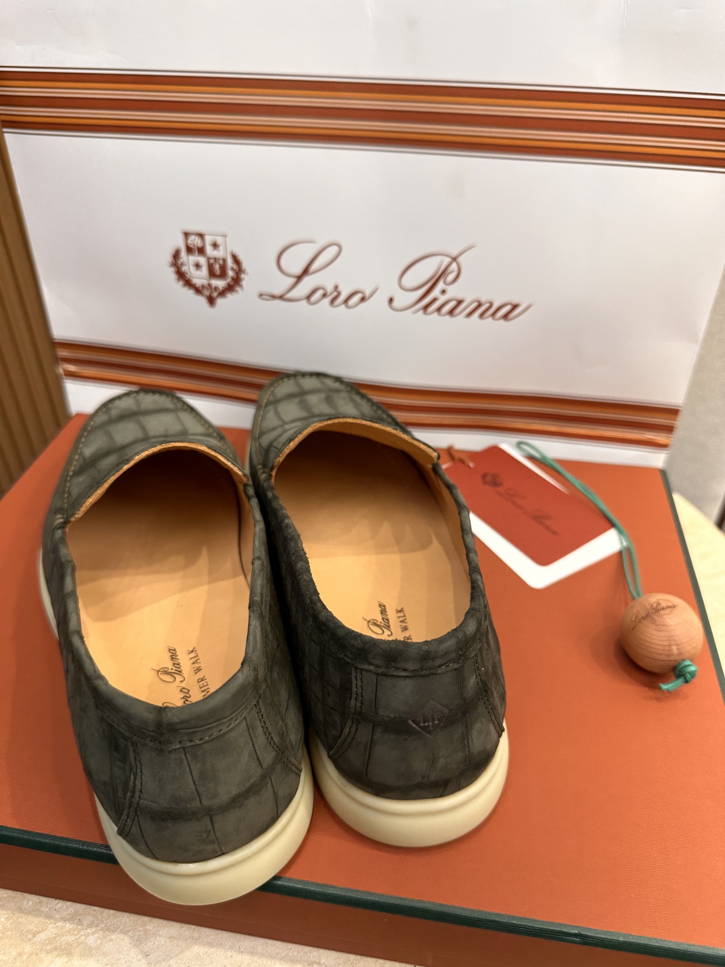 Loro Piana Men's Summer Walk Alligator Loafers - Luxurious Style and Comfort 4 i1754314327224 9532 0 2