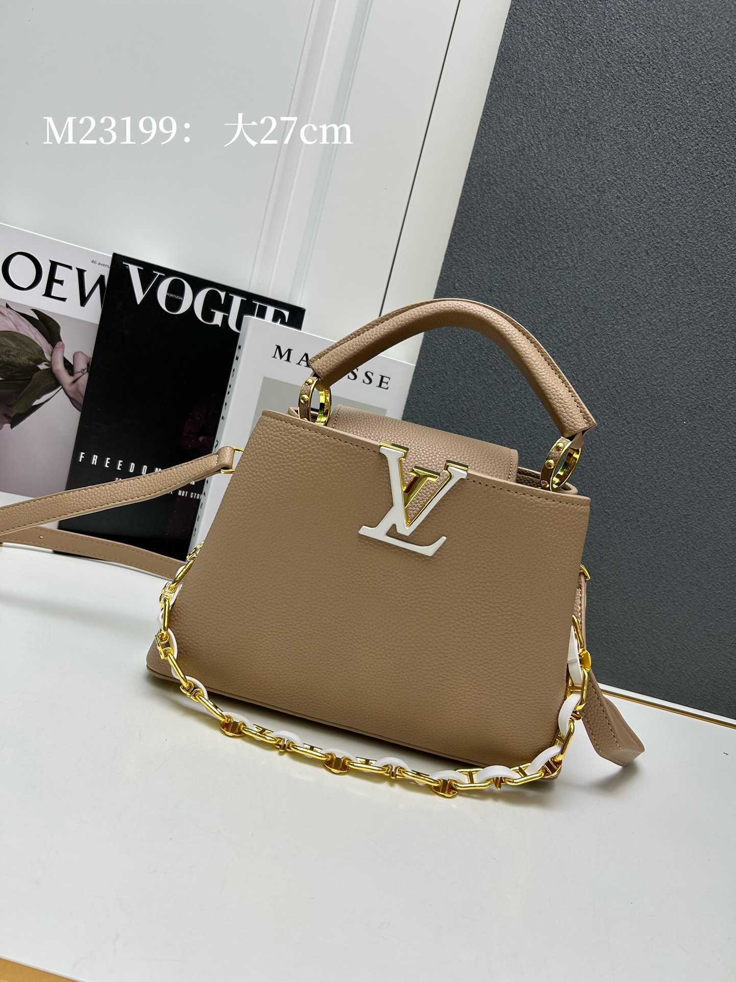 Louis Vuitton LV Capucines Bags Handbags Gold Hardware Taurillon Chains M23199