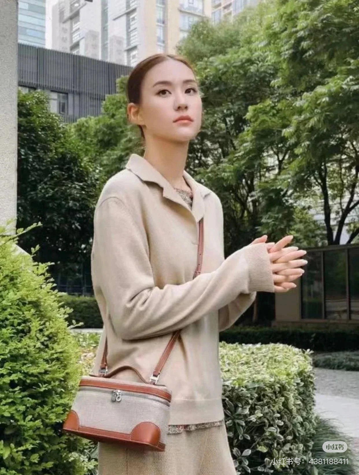 Canvas & Leather Lunch Box Bag with Shoulder Strap, 19.5cm 3 i1740370364 4505 8