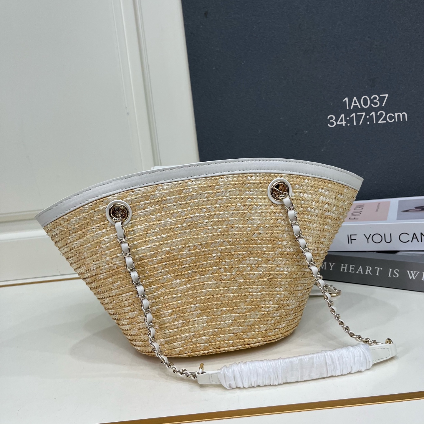 Alternative view of Wallet 12180