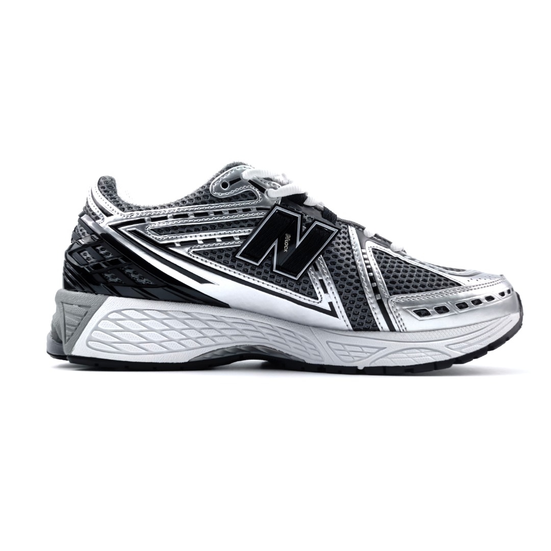 P220New Balance M1906系列 复古单品宝藏老爹鞋款 U1906RCG