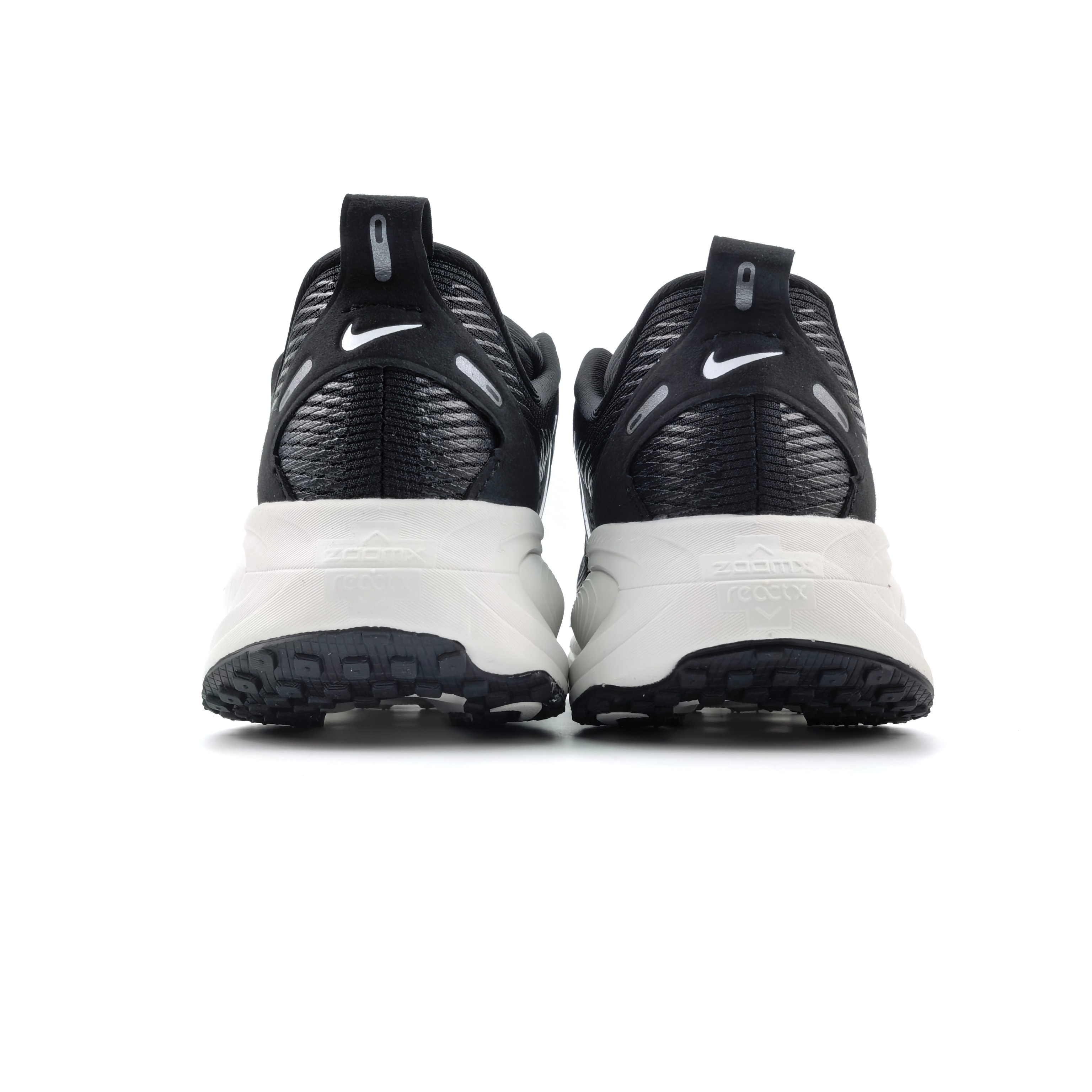 NK Air Zoom Vomero 18 轻便舒适公路跑步鞋 质感柔软 HM6803-007