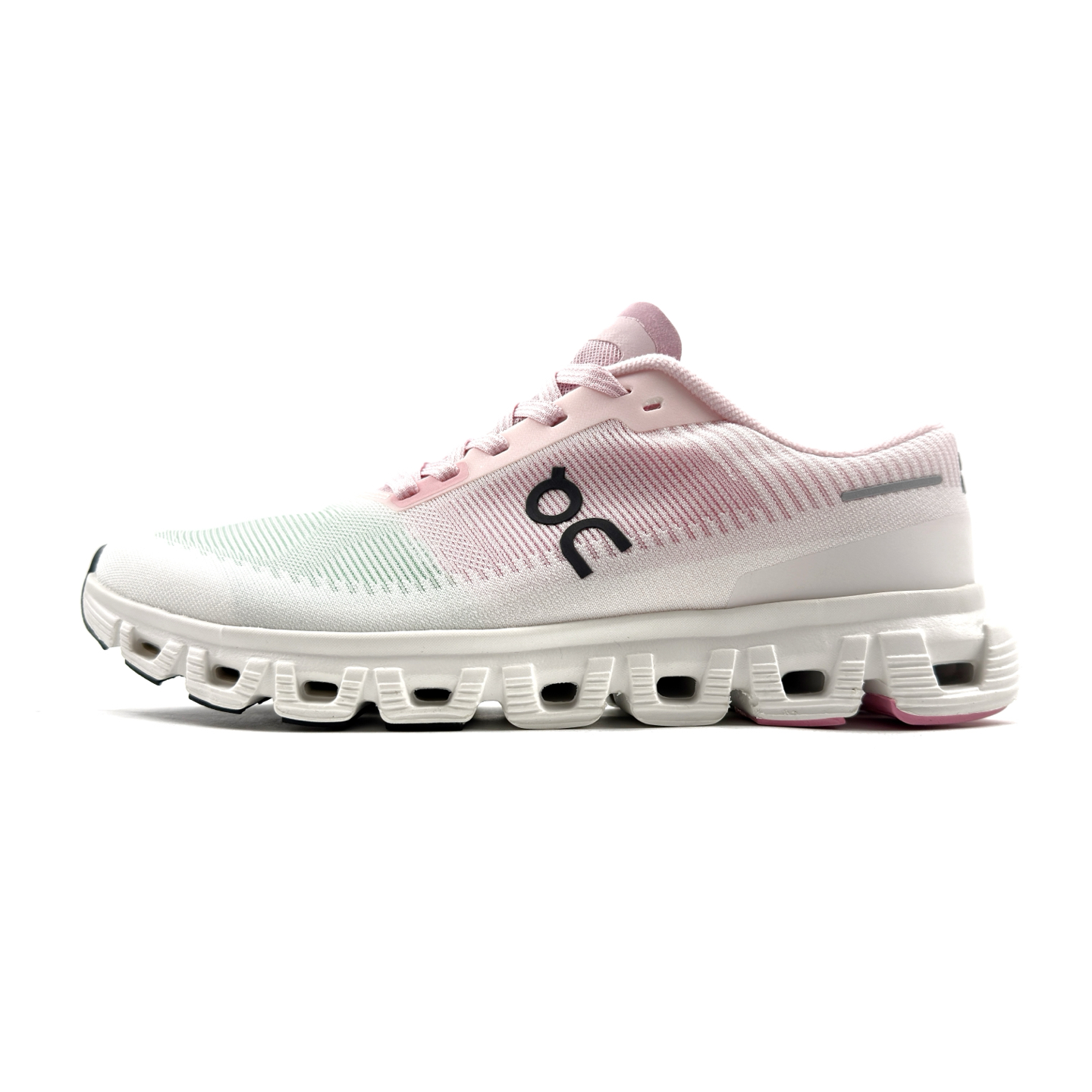 💰170
On昂跑(六代)PUSh新款新配色上线
升级MZ版,搭载Zero-Gravity泡棉缓震中底,外置防滑耐磨橡胶底片!黑科技“跑”出圈的时尚运动新宠,来自瑞士运动品牌-昂跑ON Running Cloud 6 sh Low 克劳德6推进系列低帮轻量舒适多功能休闲“天际蓝蜜瓜绿”
ON昂跑2025春夏新品Cloud 6以颠覆性科技重塑日常运动体验,Zero-Gravity环保泡棉中底实现「棉花糖脚感」,Sedboard速度板带来「海浪推背」般的推进力。升级版Cloud 6Coast可踩跟设计、Cloud 6
Wateroof防水版本与形成「三叉戟矩阵」,从健身房到实现「一鞋三穿」。鞋面采用100%再生聚酯纤维,可回收材料占比达24%,以280克超轻量设计重新定义「可持续时尚」。
货号:3MF10050522
尺码: 36 36.5 37.5 38 38.5 39 40 40.5 41 42 42.5 43 44 44.5 45