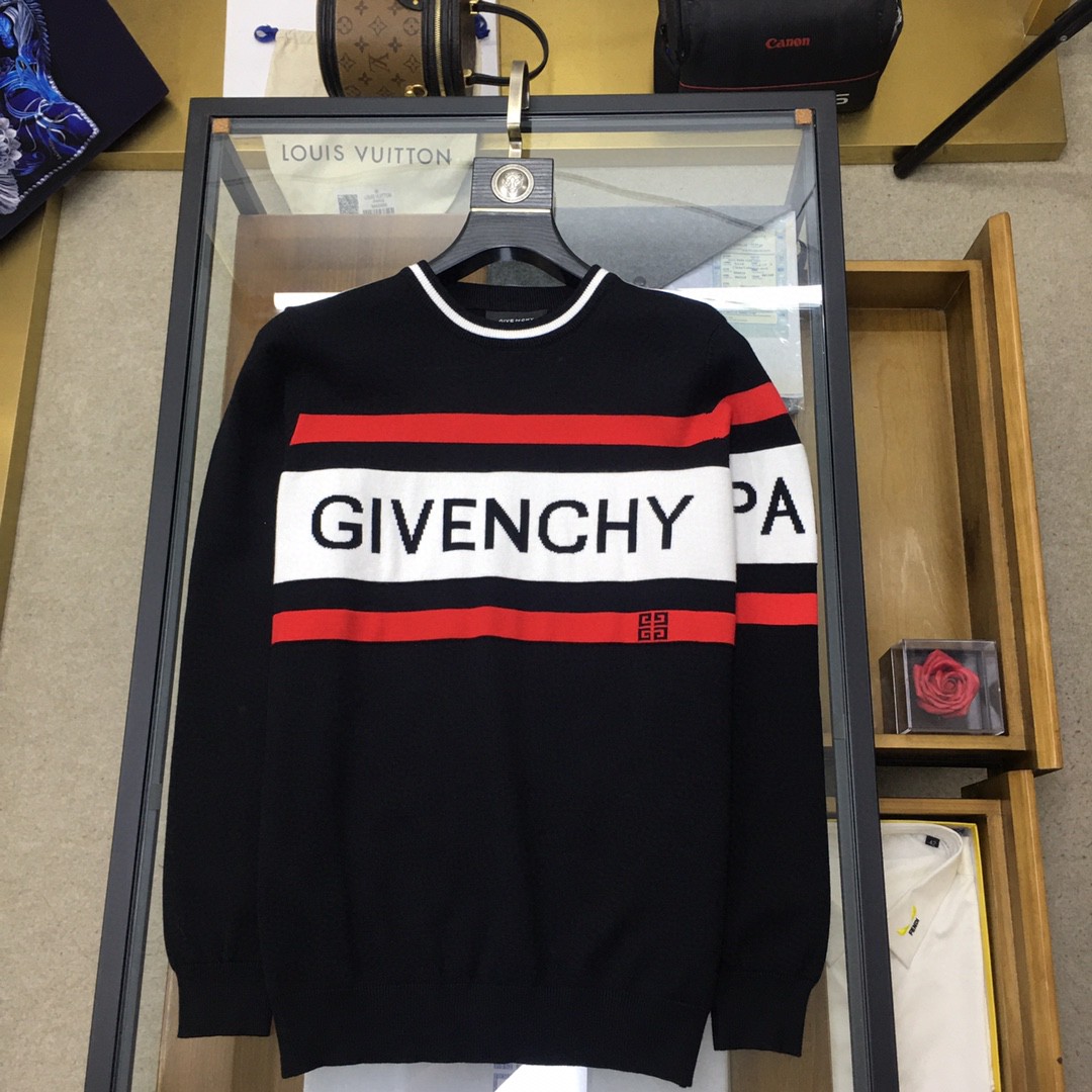 新品毛衣Givenchy纪梵希秋冬新品撞色毛衣胸前饰以GIVENCHY字母彩色提花工艺设计客供羊毛混纺面