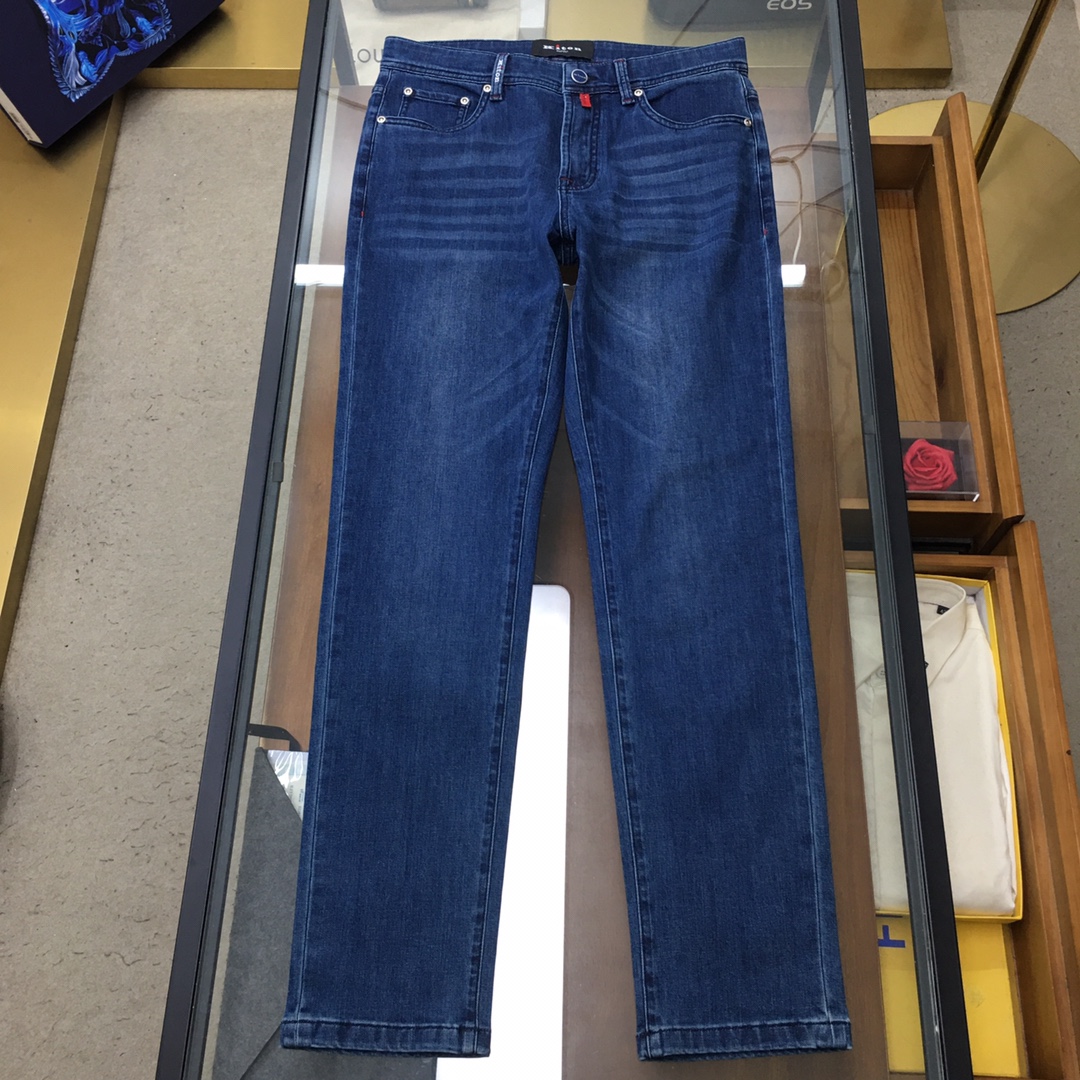 P696 Kiton.25 Men’s Jeans: Sophisticated Production, Classic Style for Autumn/Winter - 图片 3