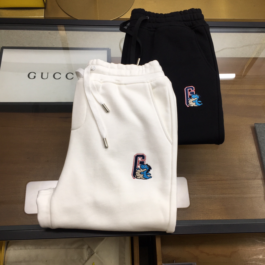NO:596721,[] New product 'Gu.ci...' 2025 season counter new men's casual trousers, advanced custom-made cotton fabric with good warmth and high elasticity and comfort, impeccable details, top-grade accessories, original logo design concept, delicate and soft feel!  The upper body fit is awesome!  Sizes M-XXXL, please state your height and weight when ordering,,alexander wang19860909[] 新品 《Gu.ci...》 2025季专柜新款男士休闲裤,高级定制精棉面料保暖性好 弹力舒适度极高,细节无可挑剔,顶级辅料配备,原版logo设计理念,手感细腻柔软！上身版型超赞！尺码M-XXXL下单报身高体重,,alexander wang,Men's clothing