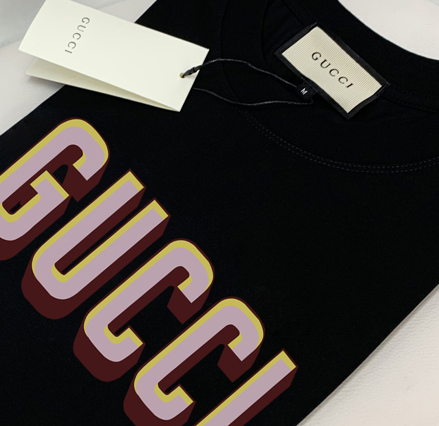 Gucci Camiseta de Manga Corta con Logo Clásico para Hombre y Mujer 9 o 1ith3qto01ov01h311jp8cbd18417
