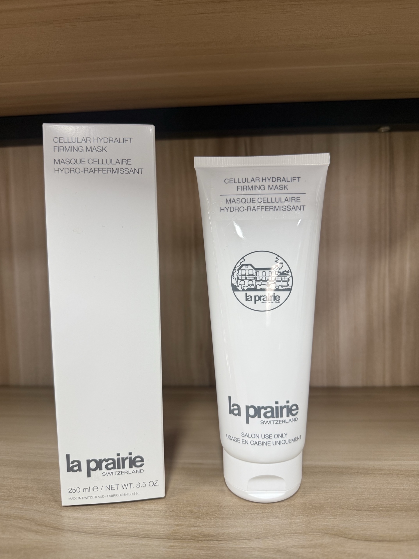 42! (Nota del pedido: Mascarilla hidratante de La Prairie, versión profesional) Mascarilla hidratante de La Prairie, ve…