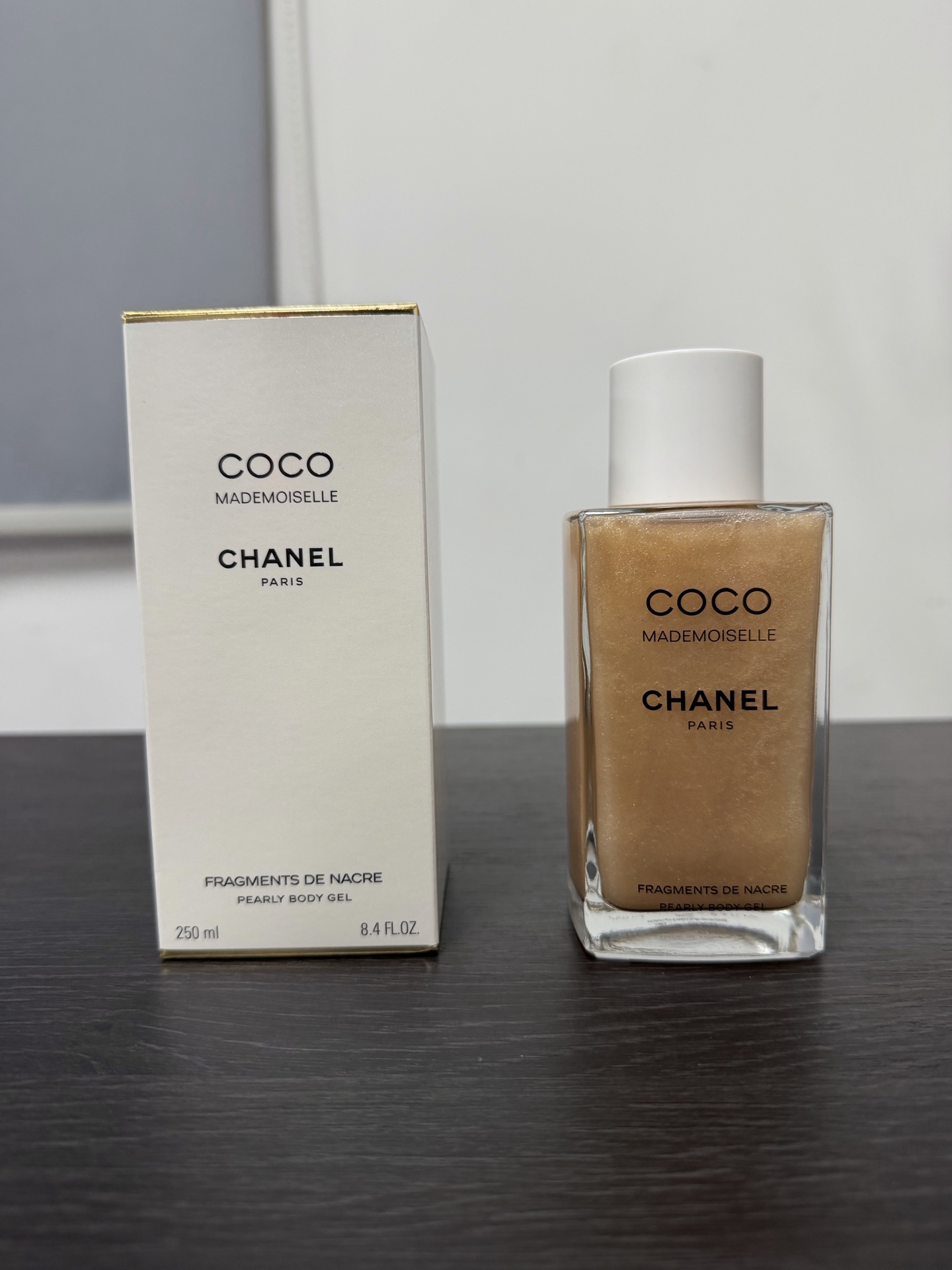 45. Crema Corporal Chanel Coco Brillante 250ml 🔜 Versión Mingtong. Alta calidad❗ 🇫🇷CHANEL Crema Corporal Chanel Coco…